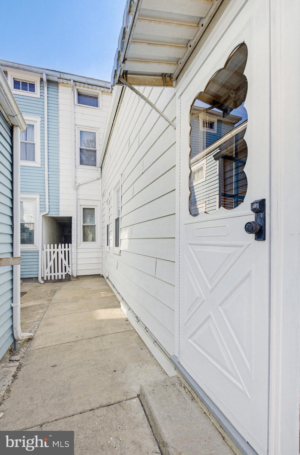 COLUMBIA - Residential