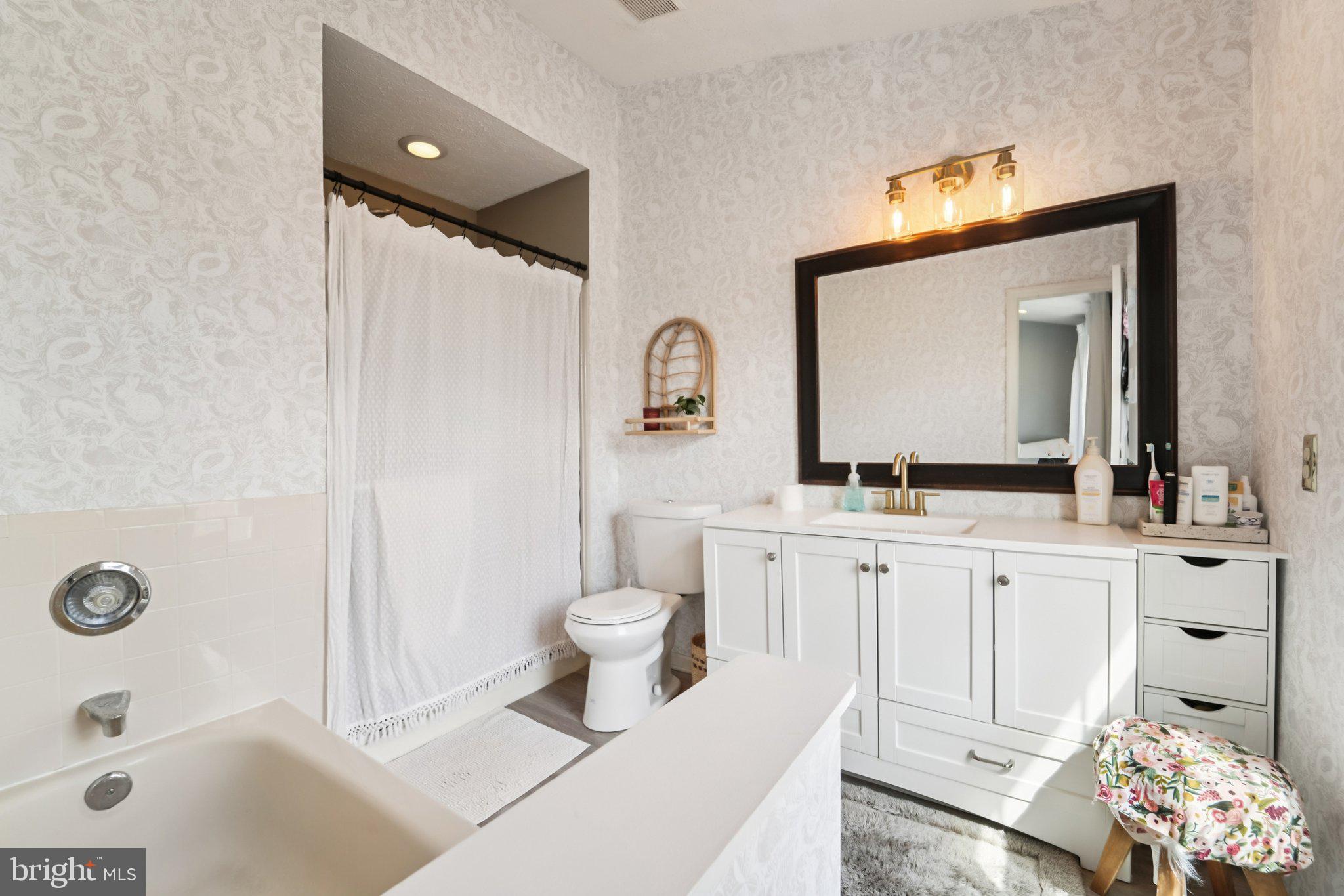 DORSEY HALL - Residential