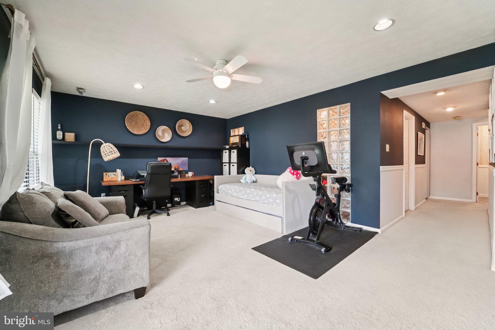 DORSEY HALL - Residential