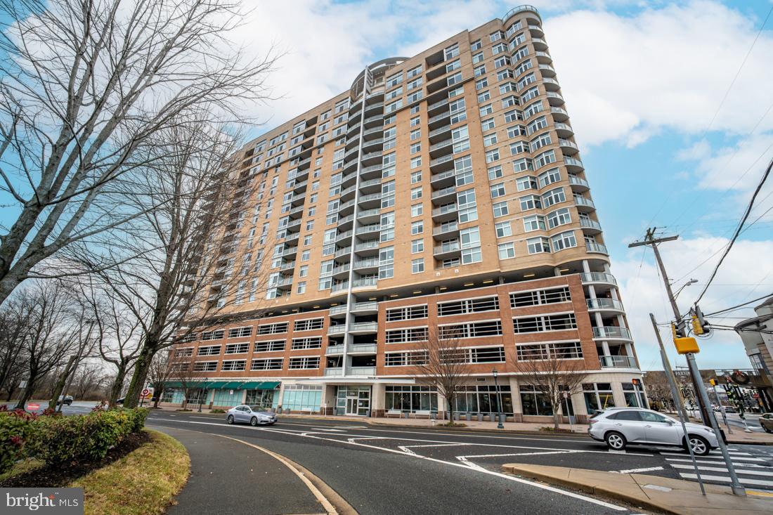 MIDTOWN BETHESDA NORTH - Residential Lease