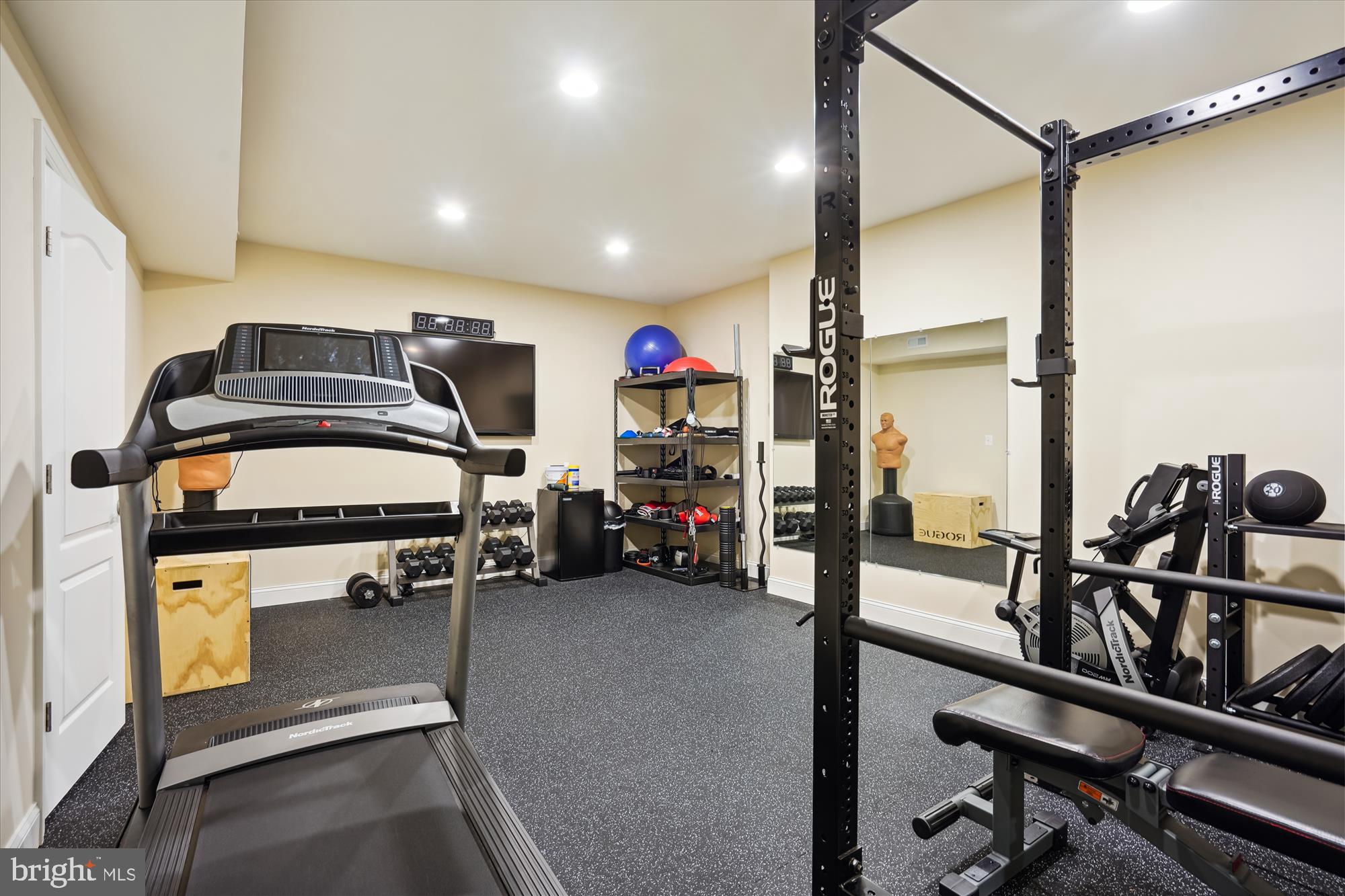 RIDGEFIELD ESTATES - Residential