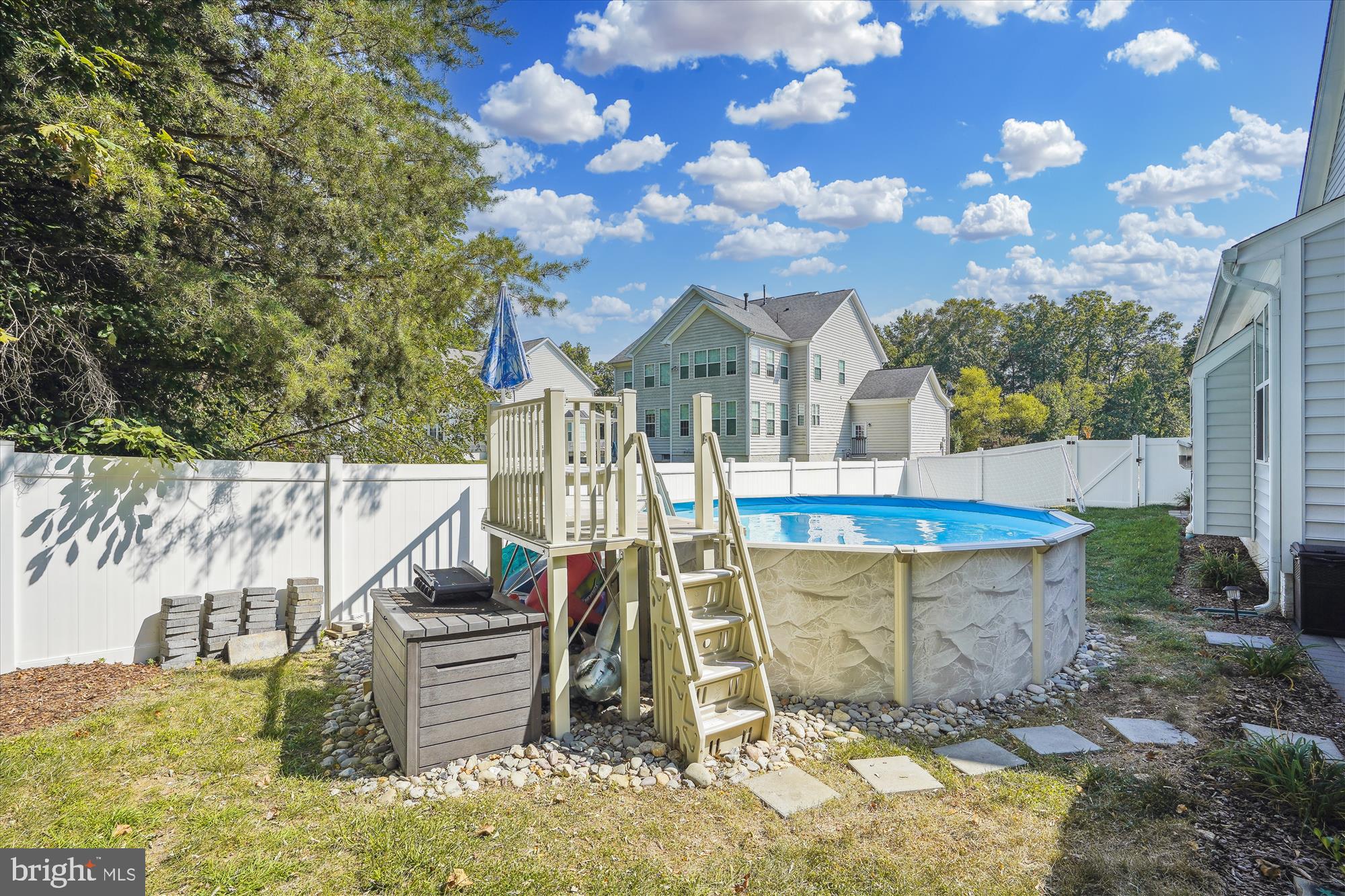 RIDGEFIELD ESTATES - Residential