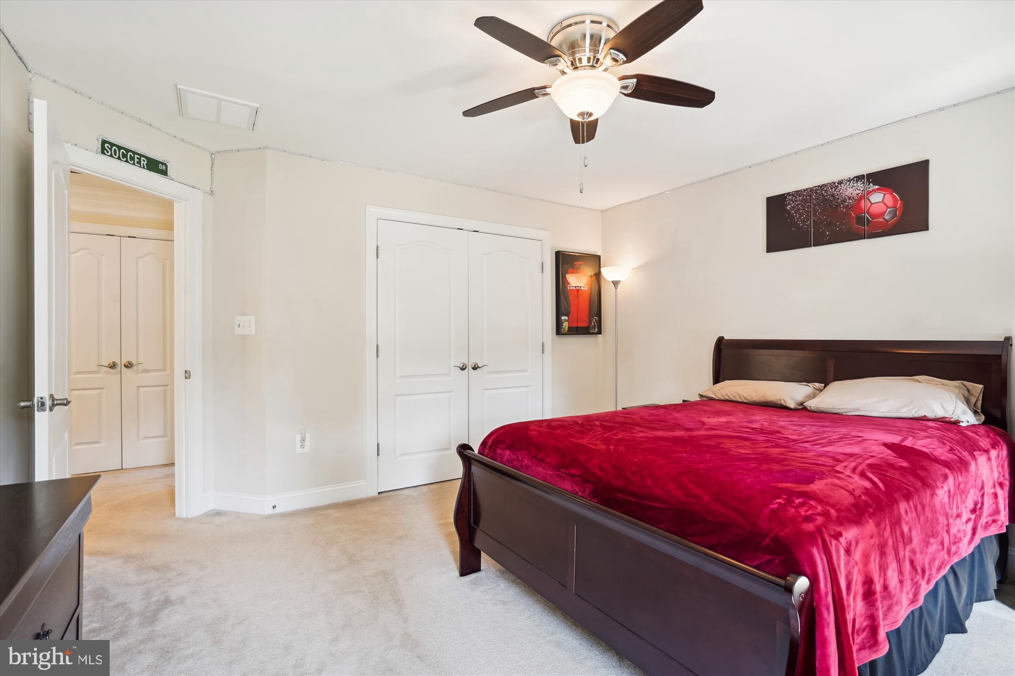 RIDGEFIELD ESTATES - Residential