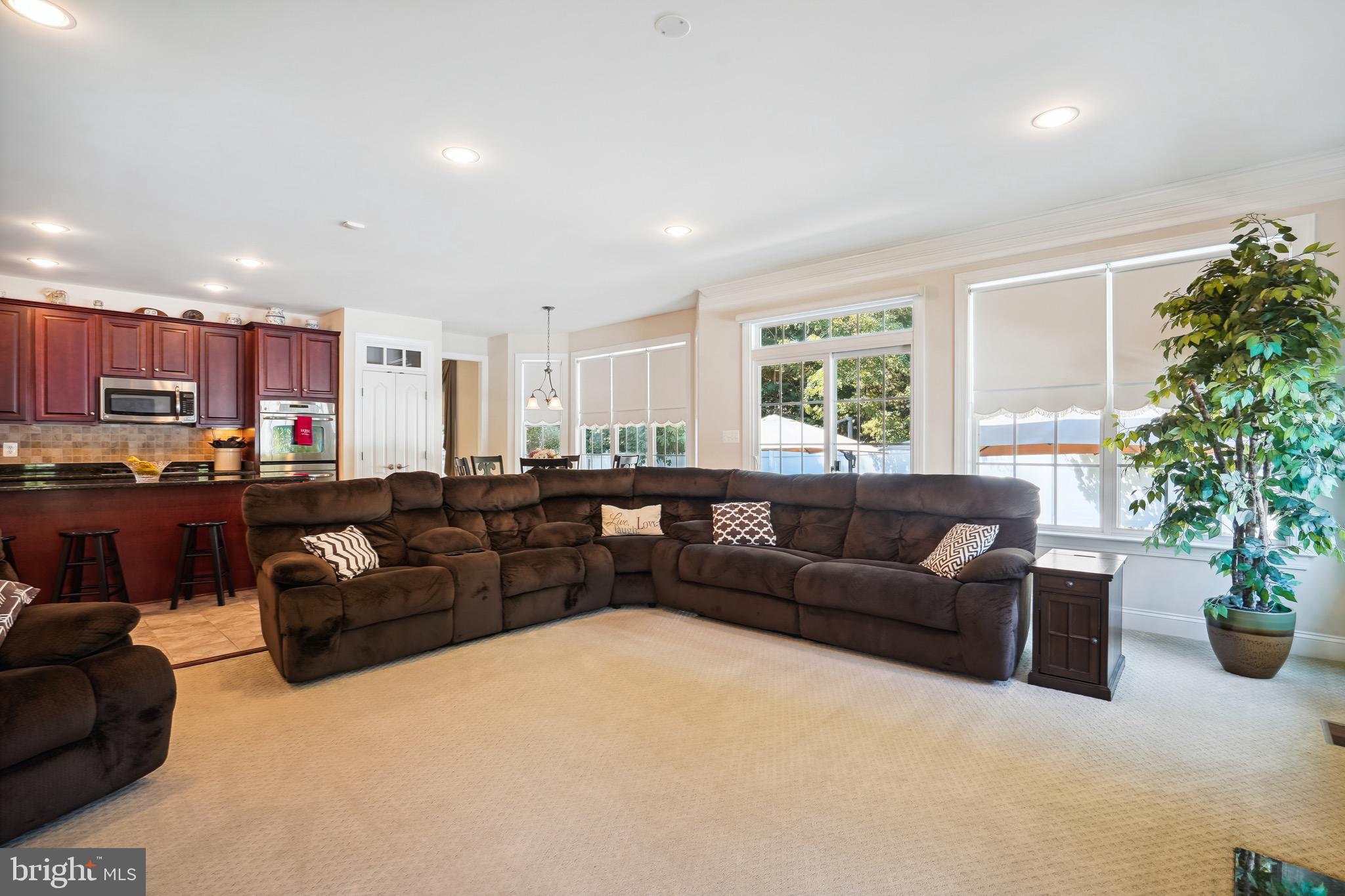 RIDGEFIELD ESTATES - Residential