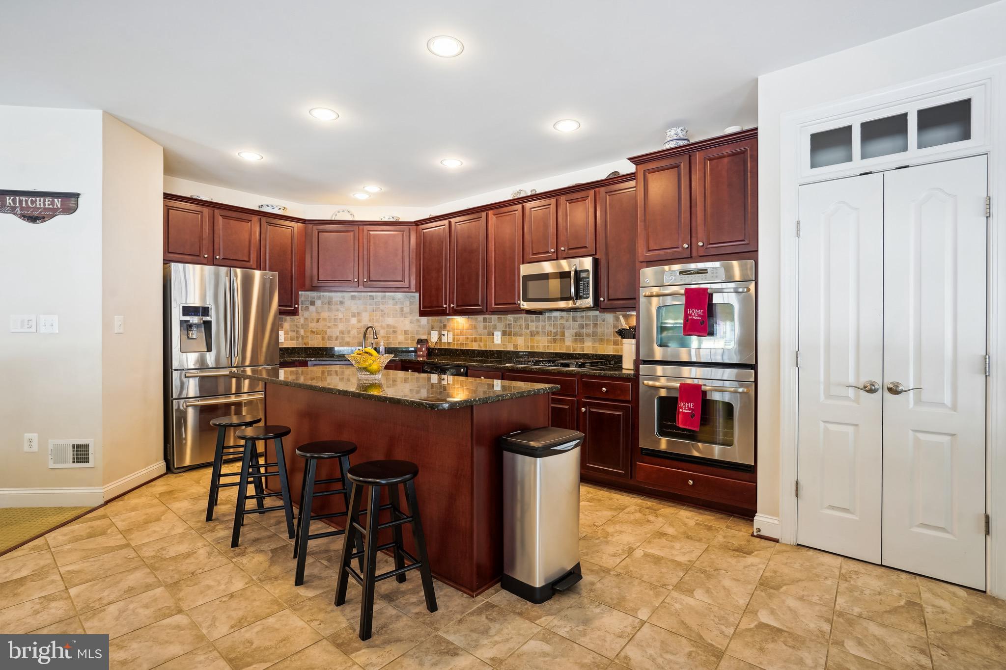 RIDGEFIELD ESTATES - Residential