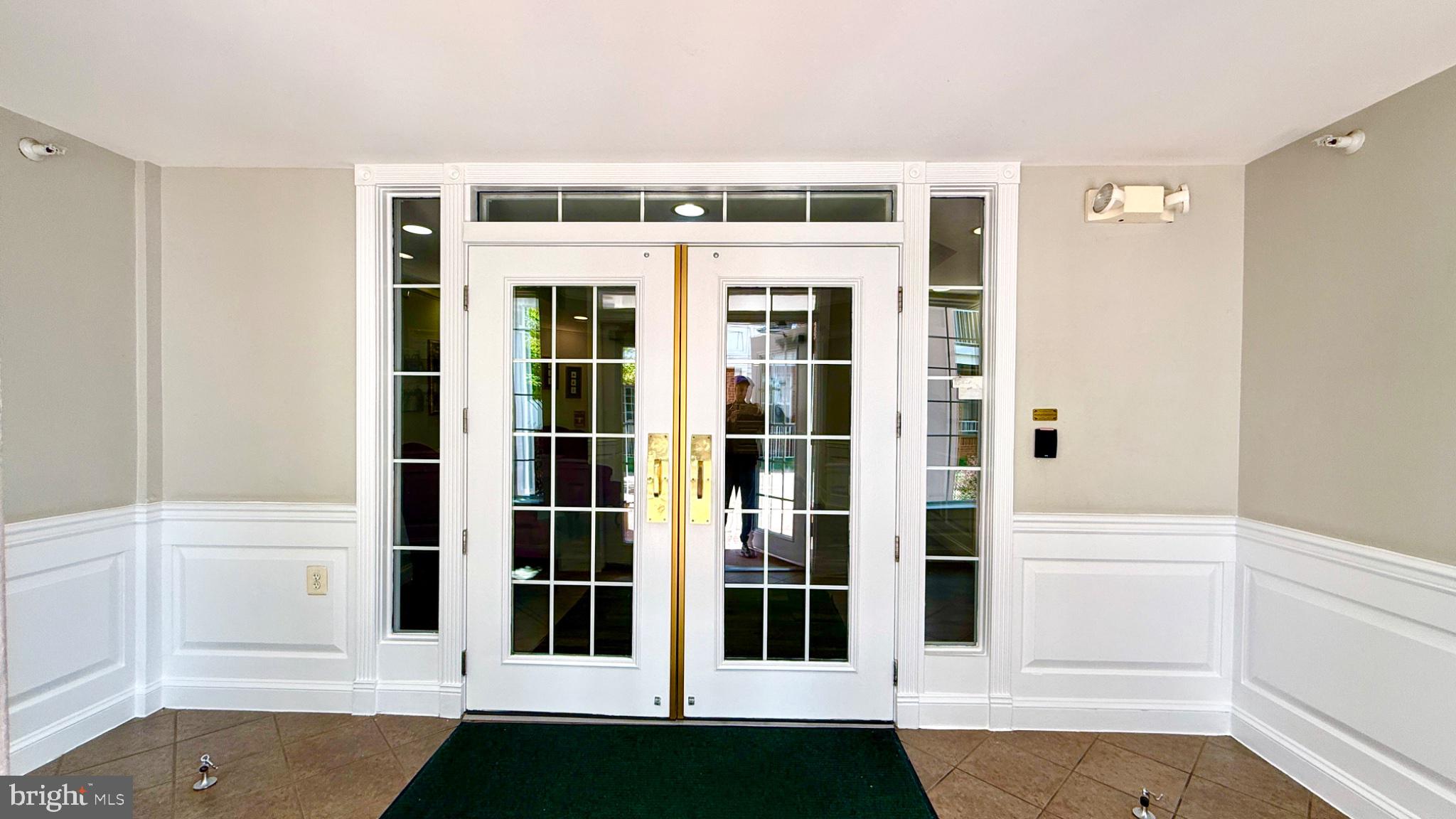 2700 BELLFOREST COURT 108