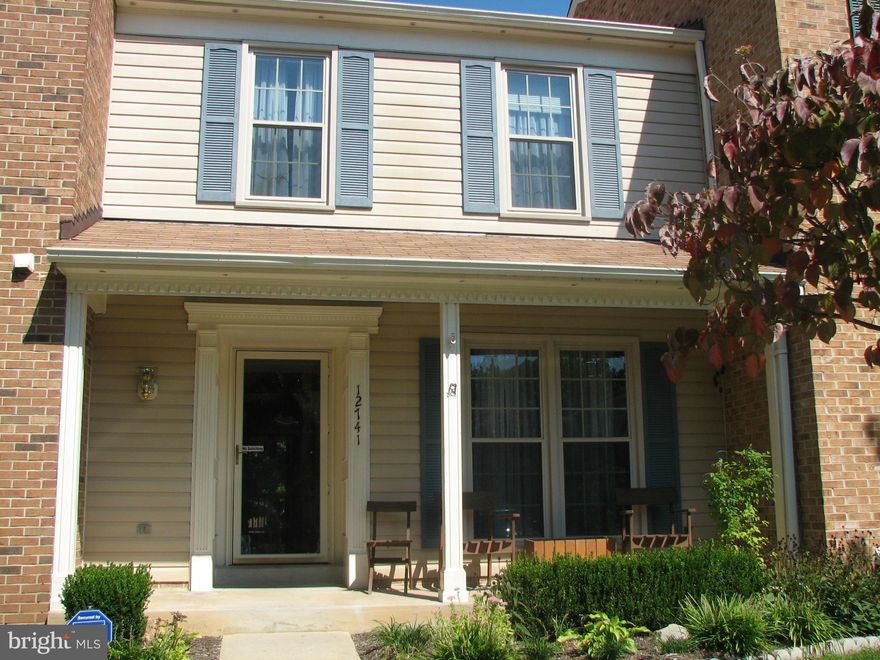 Lovely well maintained townhome ready for new tenants. Granite countertops in the kitchen, new cabinets, and newer appliances, new carpet. Large deck with fenced backyard. Updated bathrooms and a woodburning fireplace in the Rec room. Vacant and ready to show. In Westridge with access to pools and tennis courts.