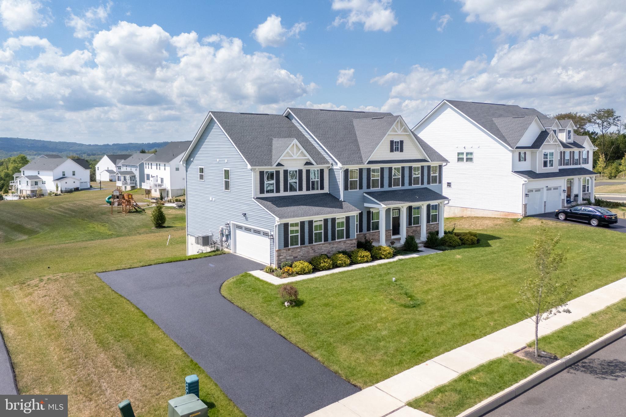 ESTATES AT SAUCON VALLEY - Residential