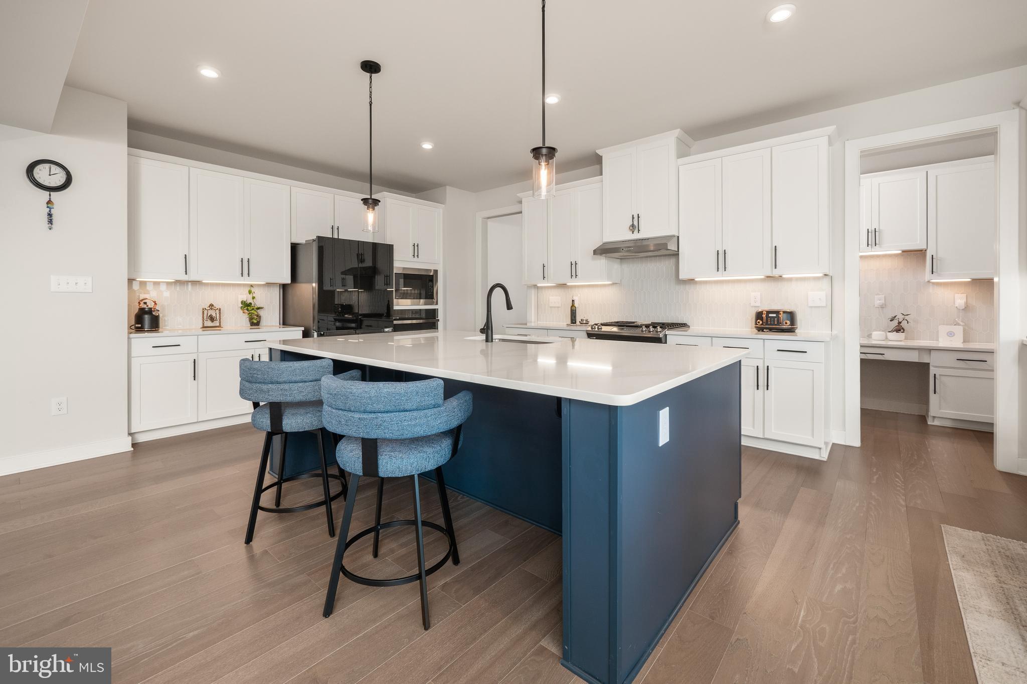 ESTATES AT SAUCON VALLEY - Residential