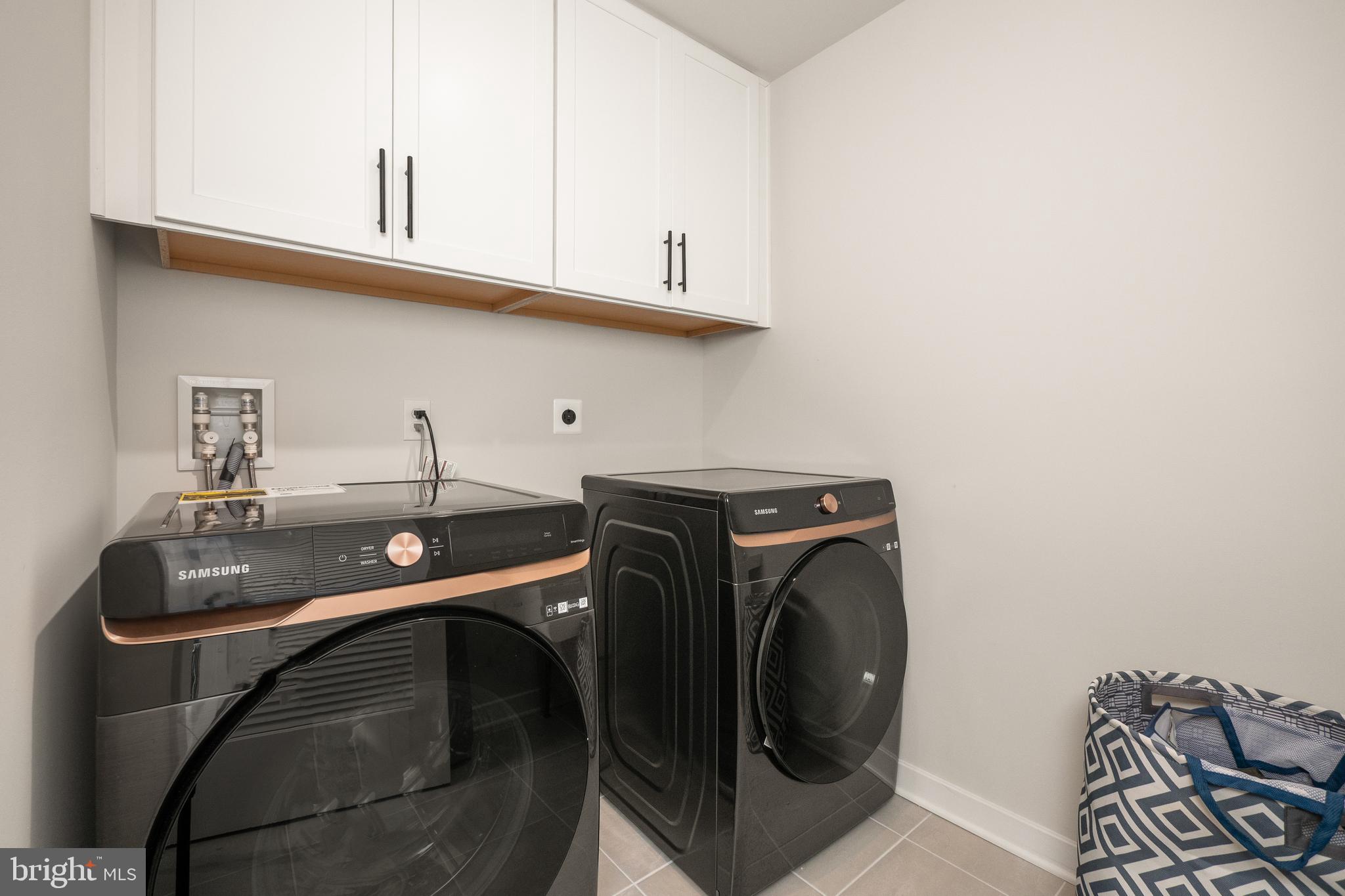 ESTATES AT SAUCON VALLEY - Residential