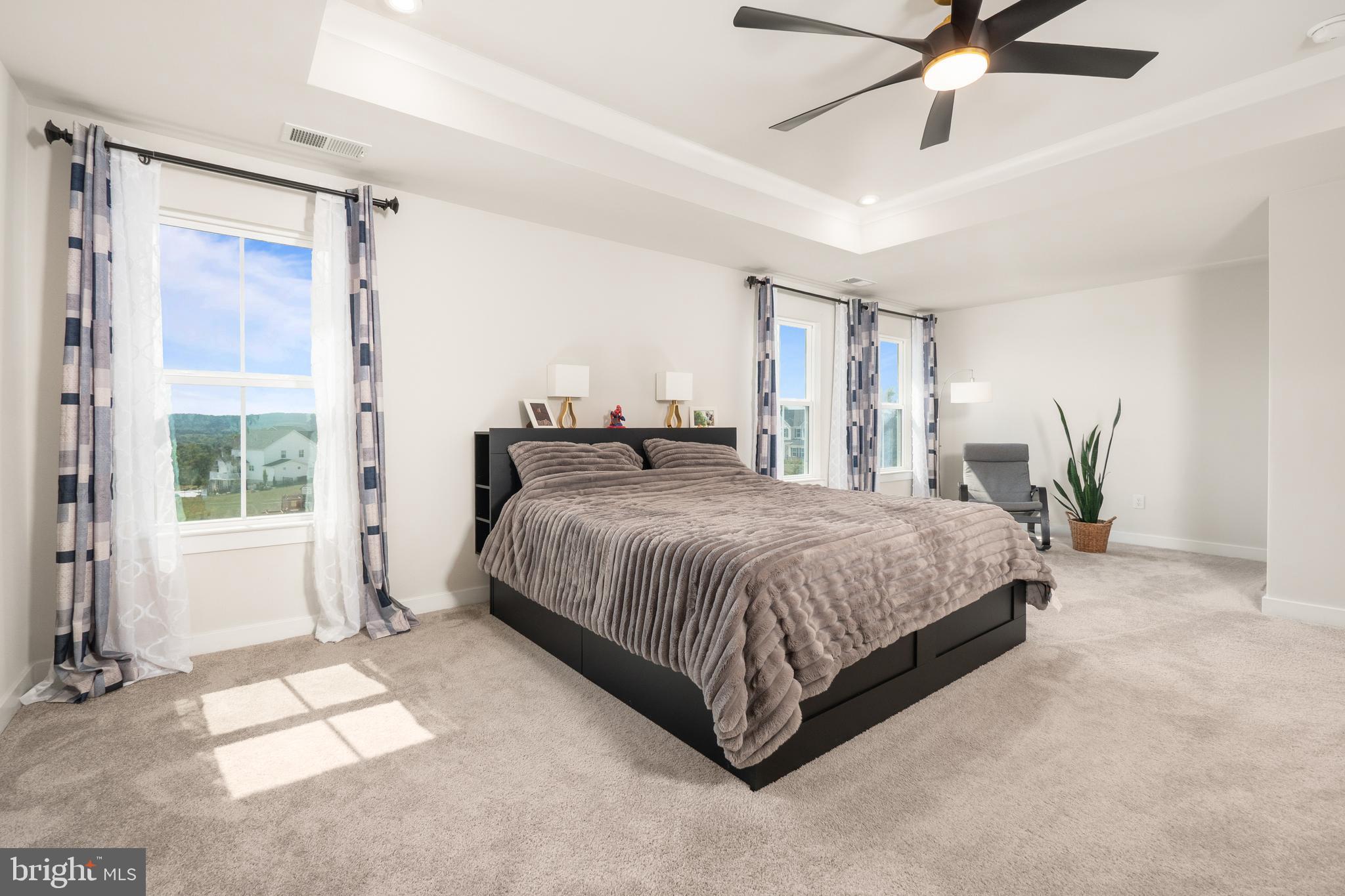 ESTATES AT SAUCON VALLEY - Residential