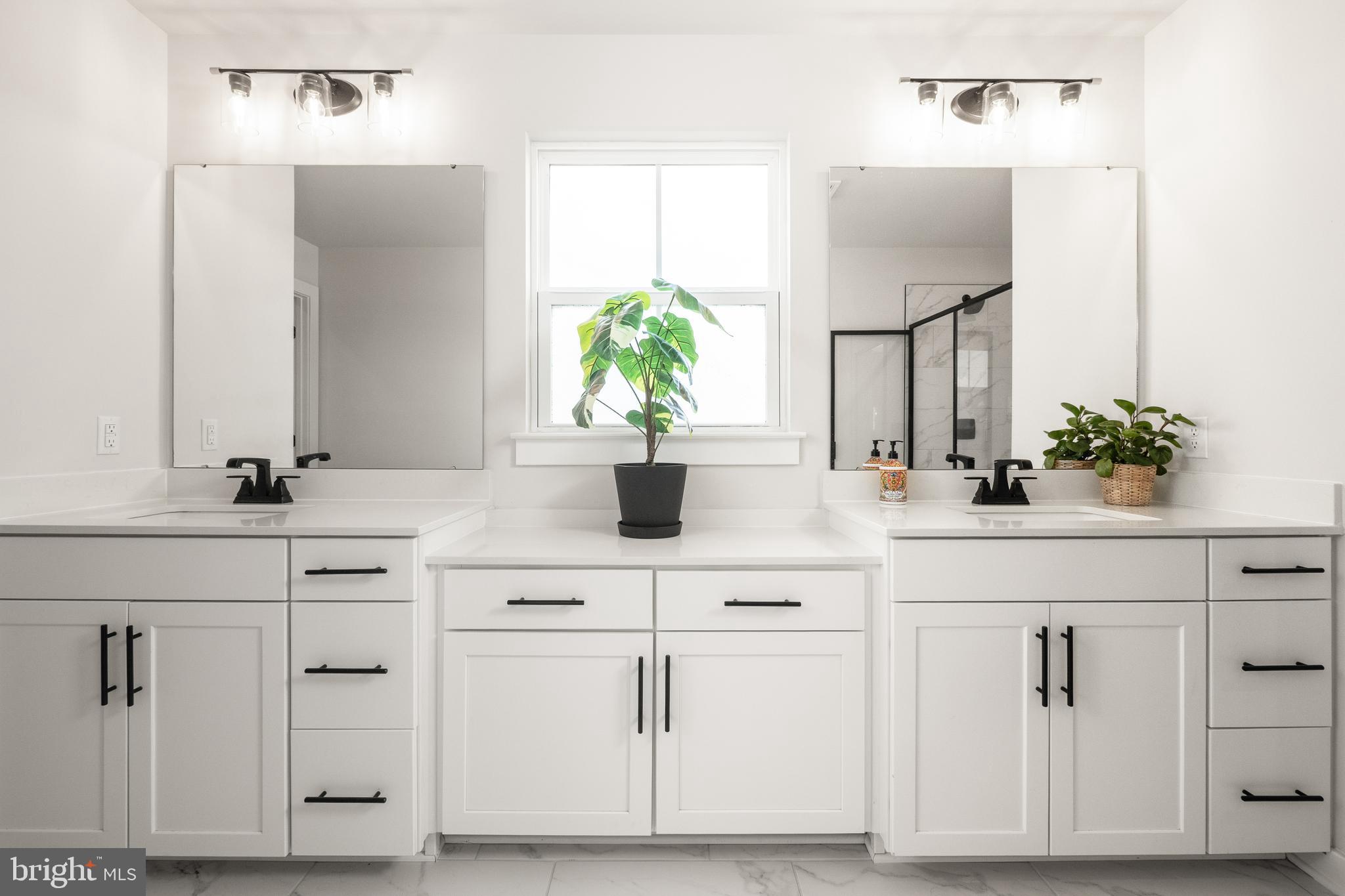 ESTATES AT SAUCON VALLEY - Residential