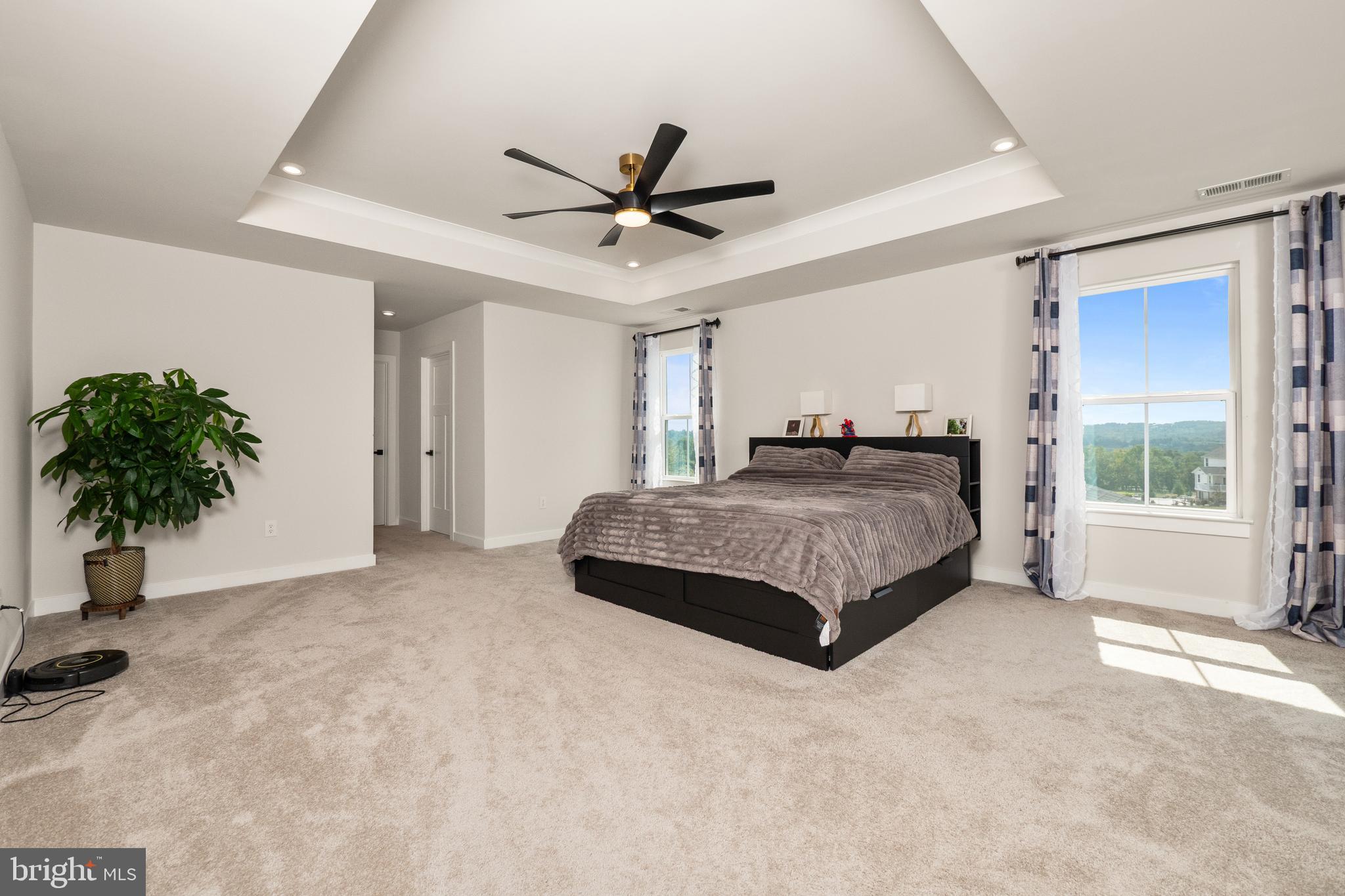 ESTATES AT SAUCON VALLEY - Residential