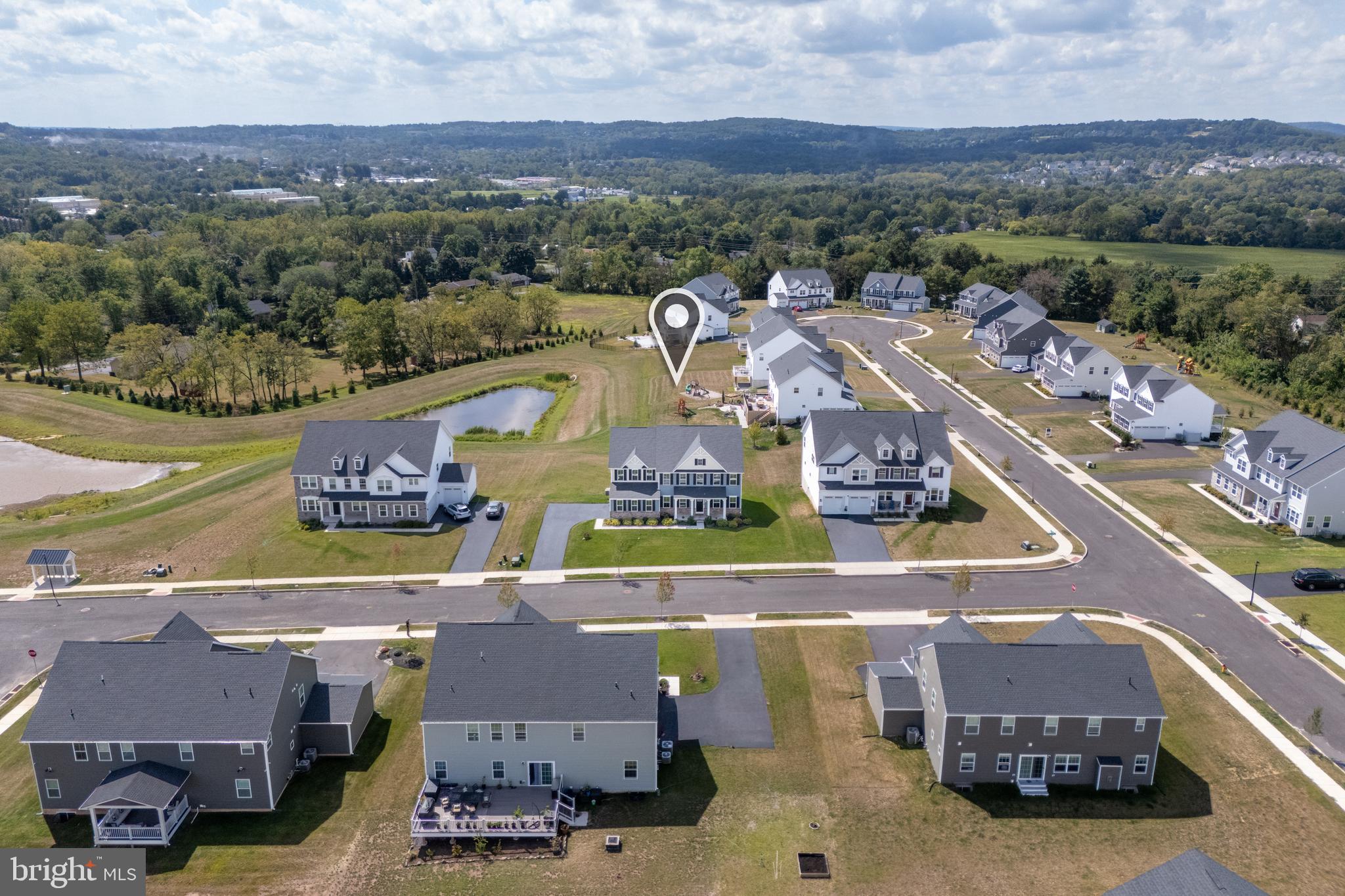 ESTATES AT SAUCON VALLEY - Residential