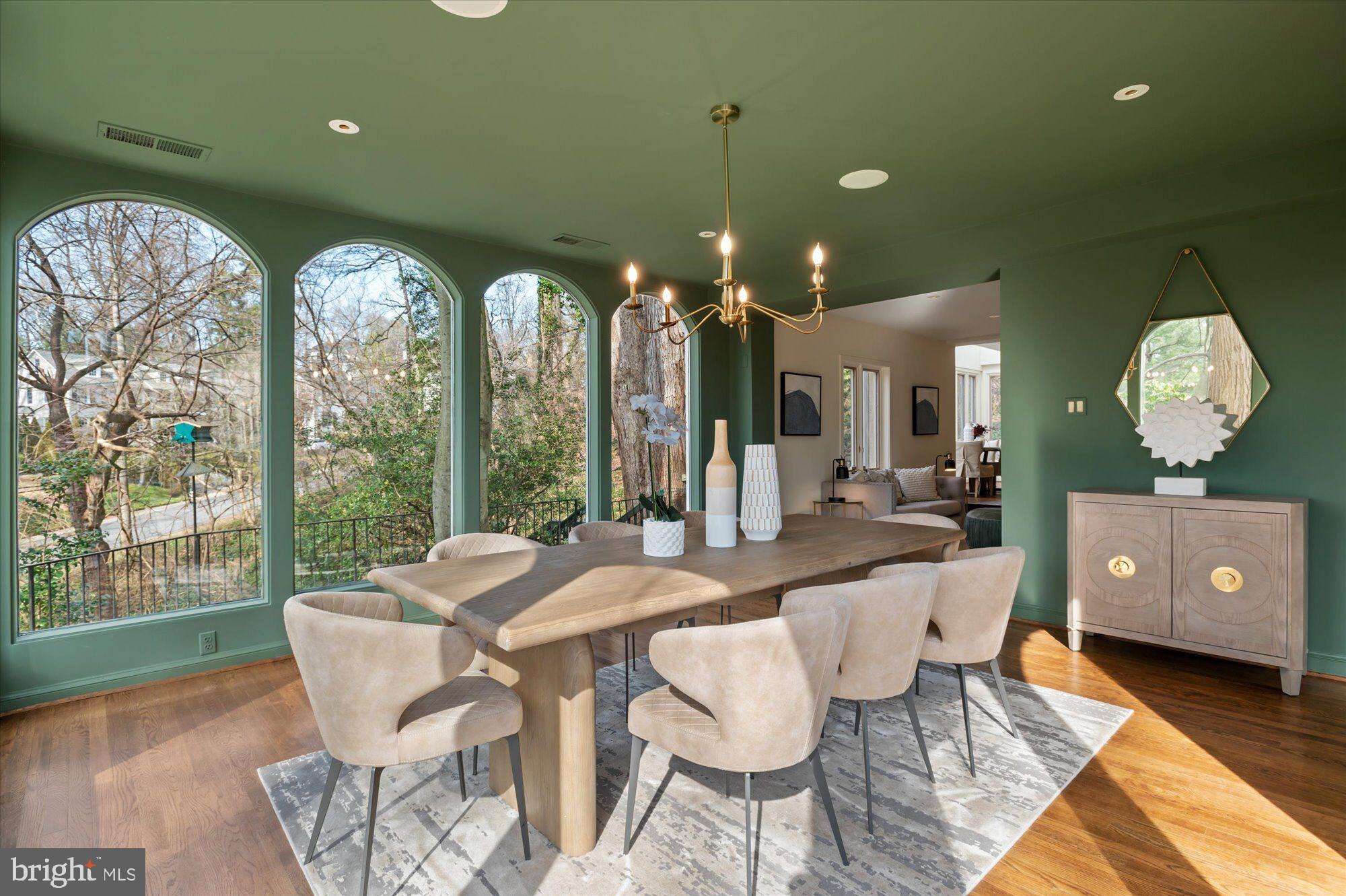 WESTMORELAND HILLS - Residential