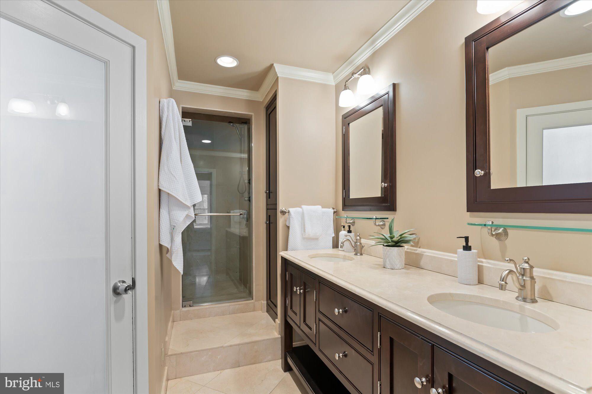 WESTMORELAND HILLS - Residential