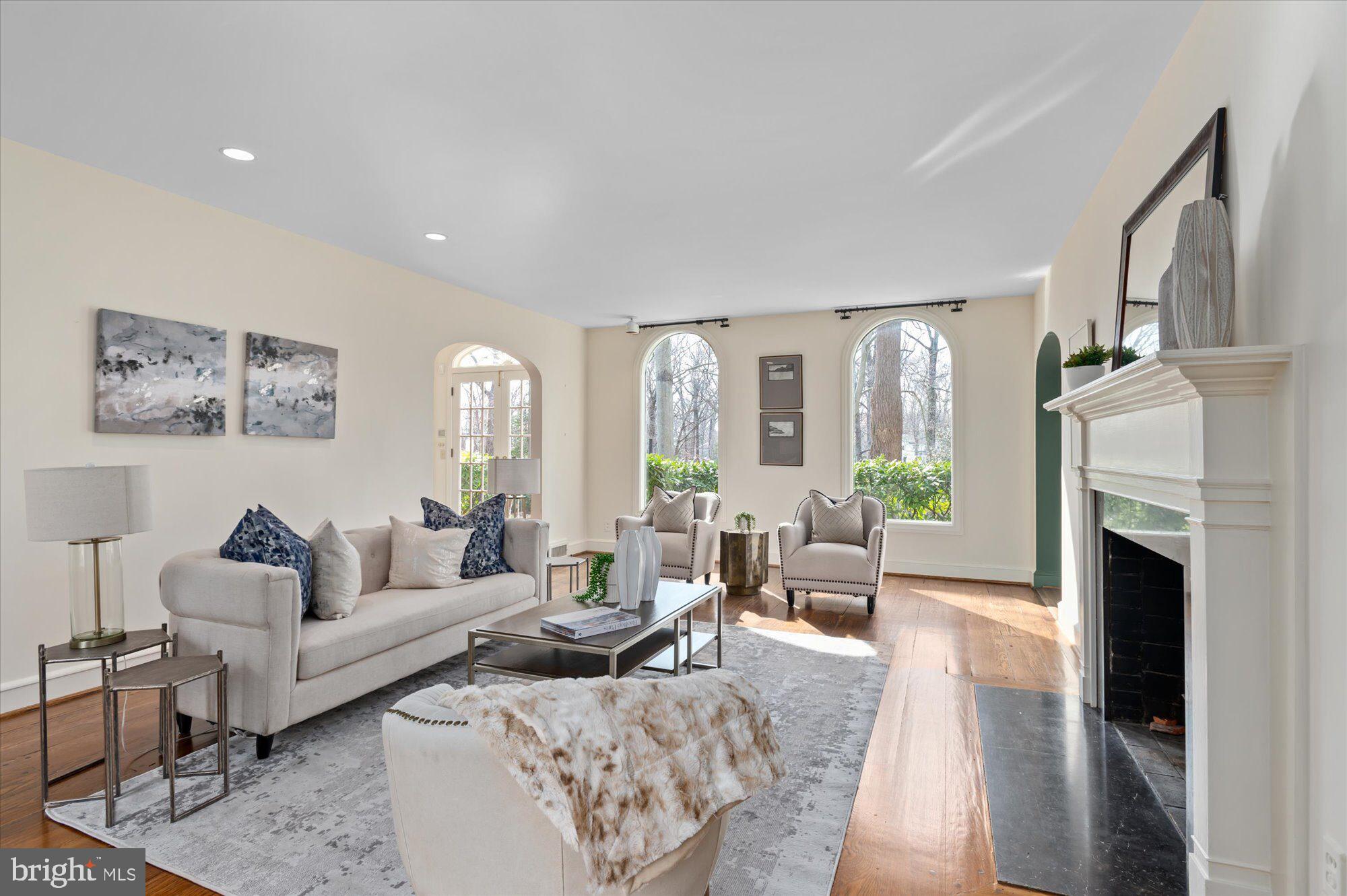 WESTMORELAND HILLS - Residential