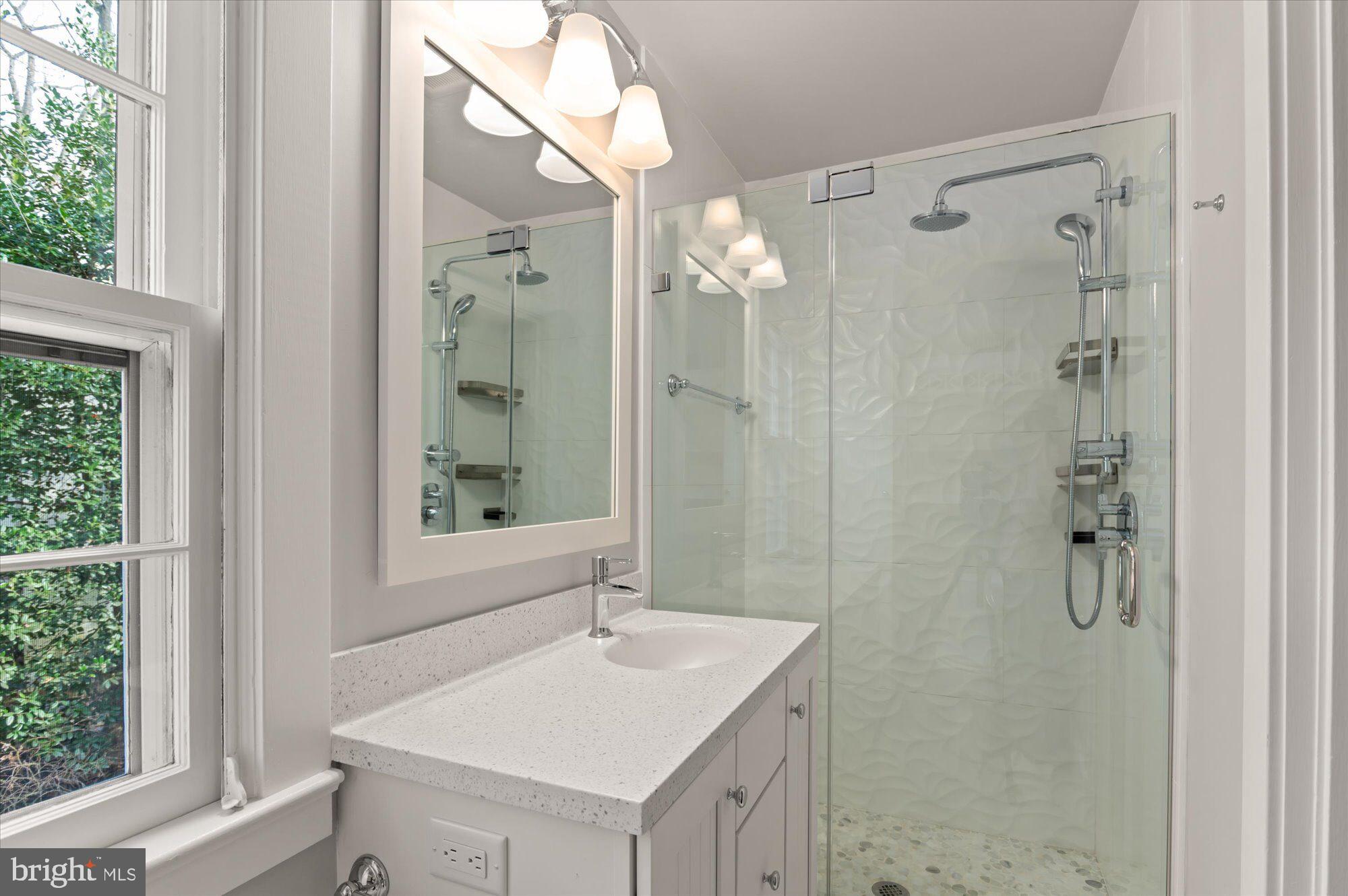 WESTMORELAND HILLS - Residential