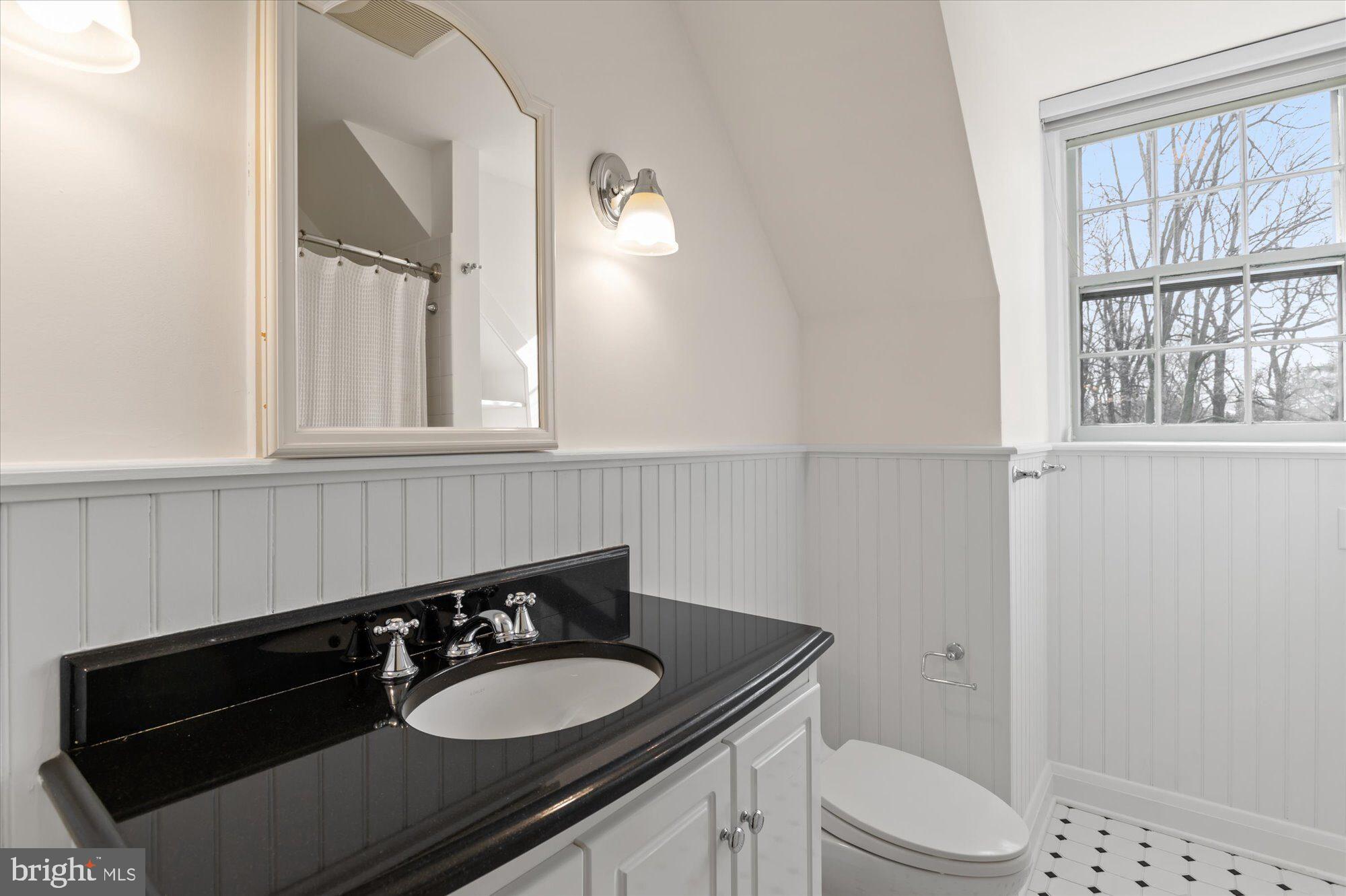 WESTMORELAND HILLS - Residential