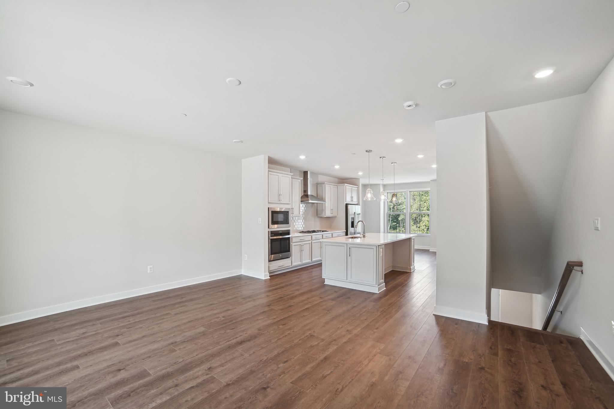 LAKE LINGANORE OAKDALE - Residential Lease