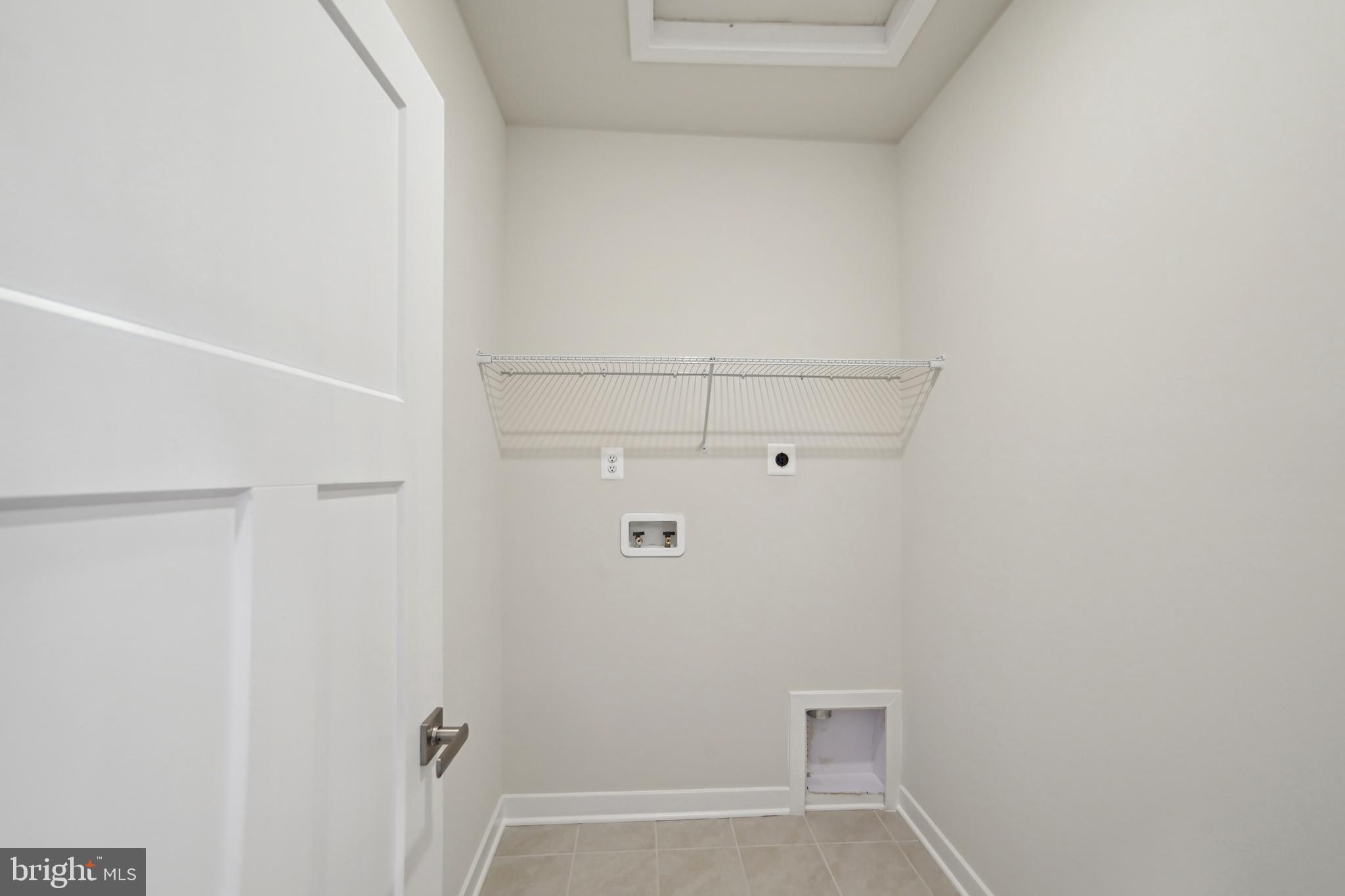 LAKE LINGANORE OAKDALE - Residential Lease