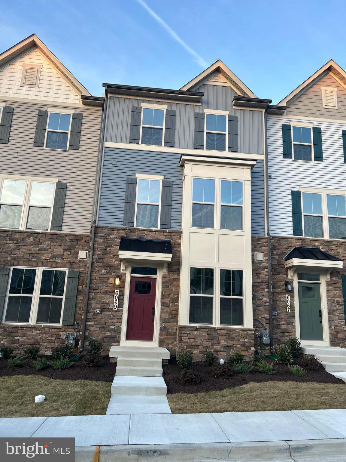 LAKE LINGANORE OAKDALE - Residential Lease