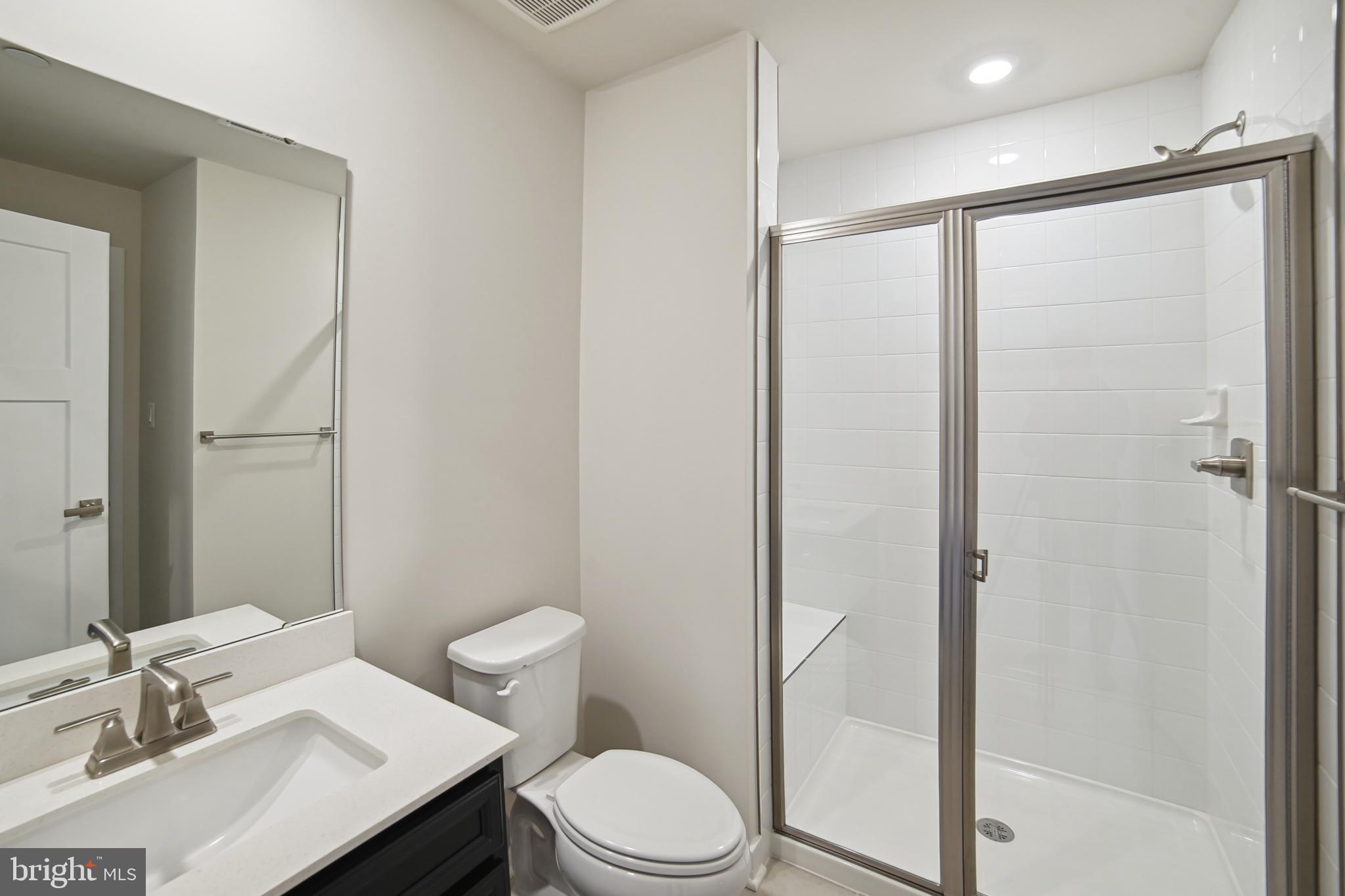 LAKE LINGANORE OAKDALE - Residential Lease