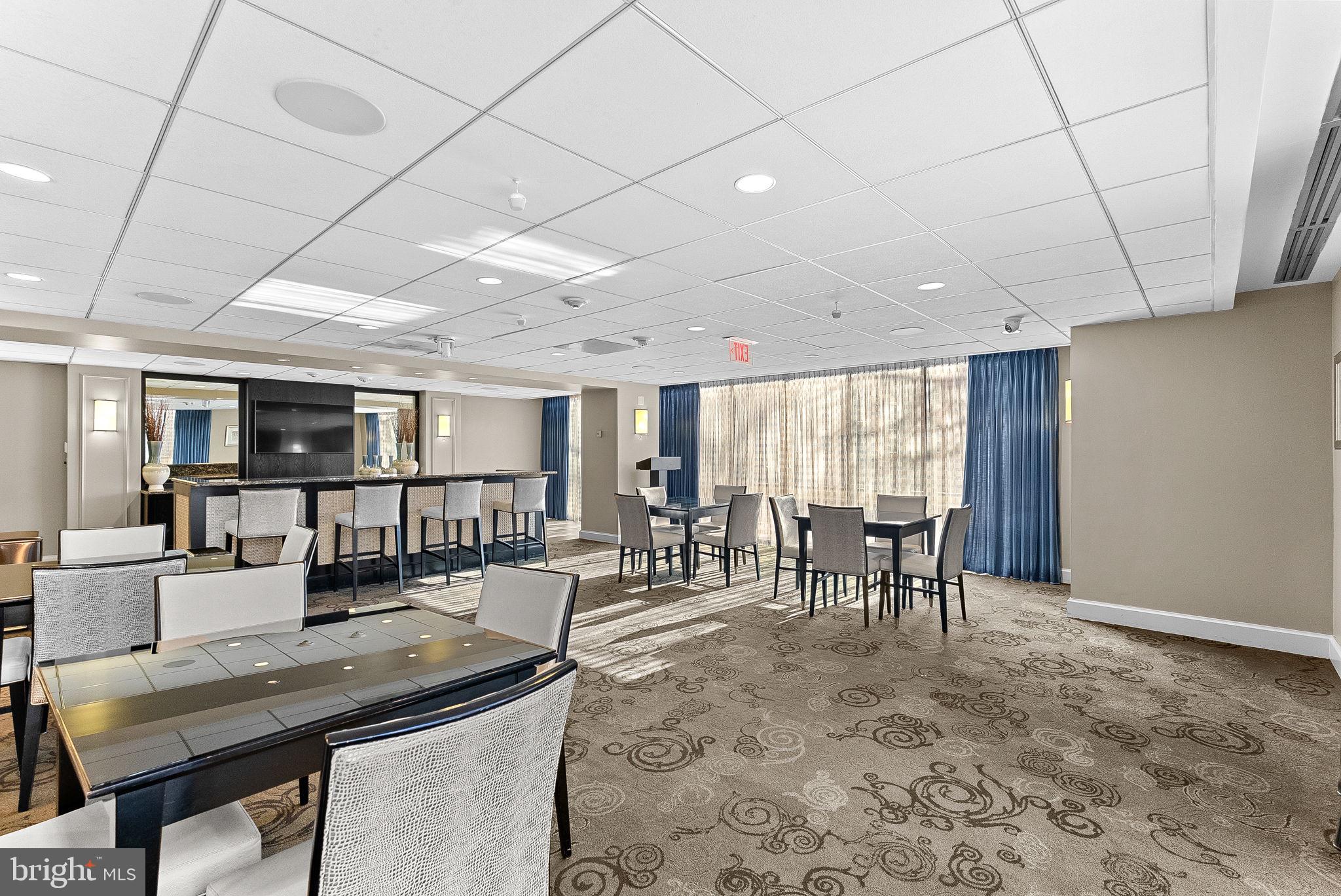 THE ELIZABETH - Residential Lease