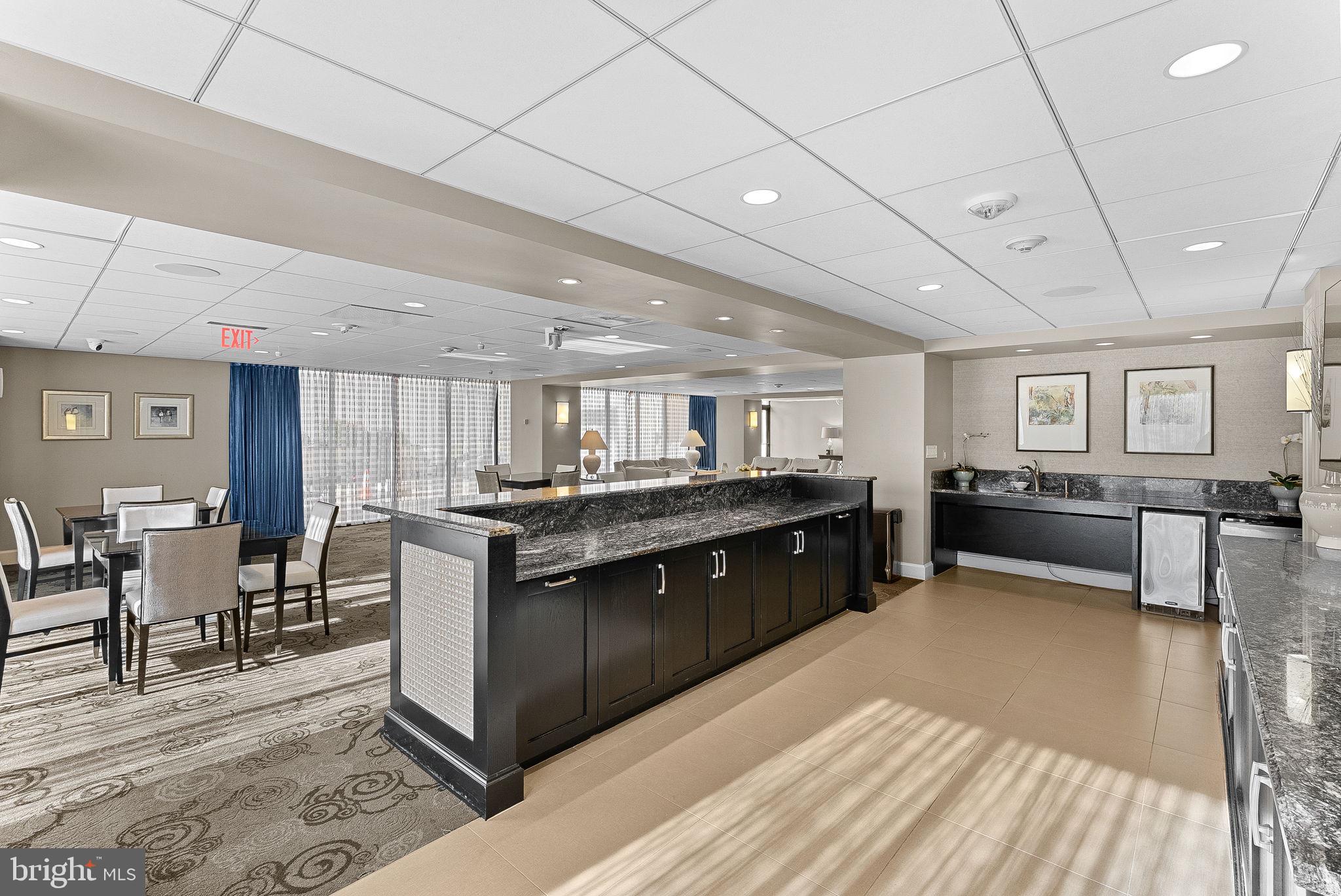 THE ELIZABETH - Residential Lease