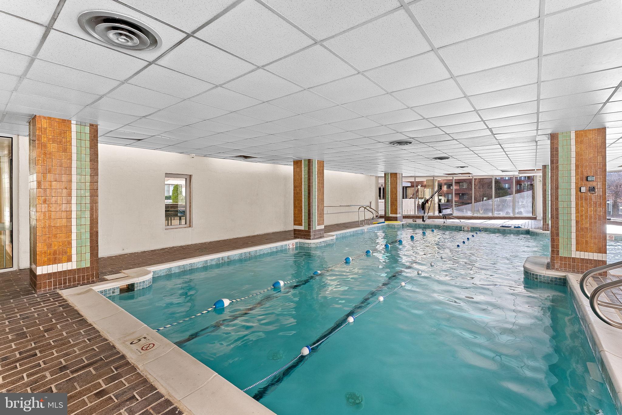 THE ELIZABETH - Residential Lease