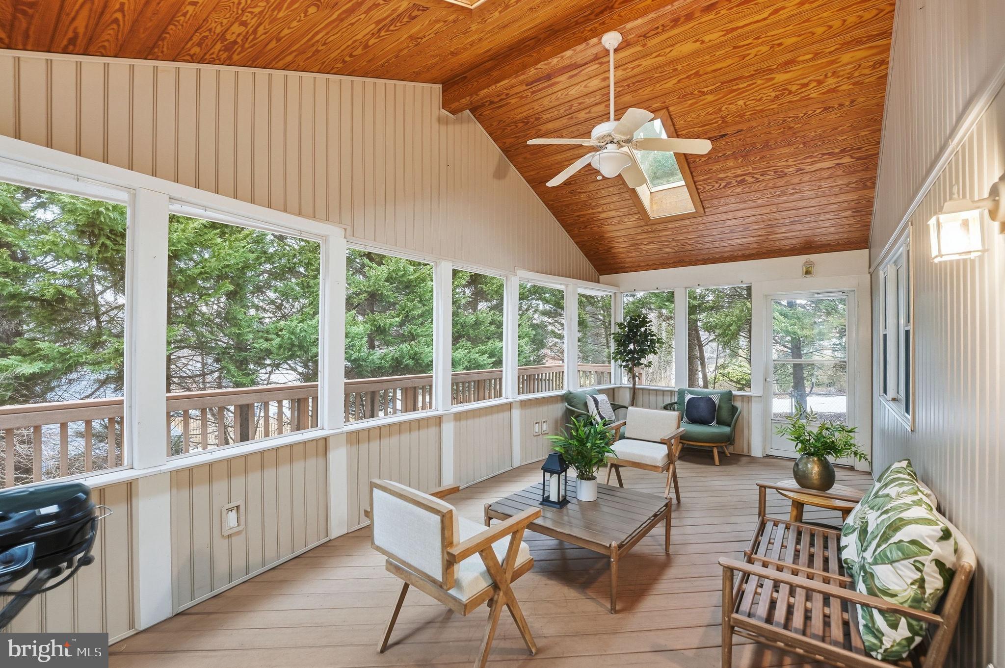 NORTH SPRINGFIELD - Residential