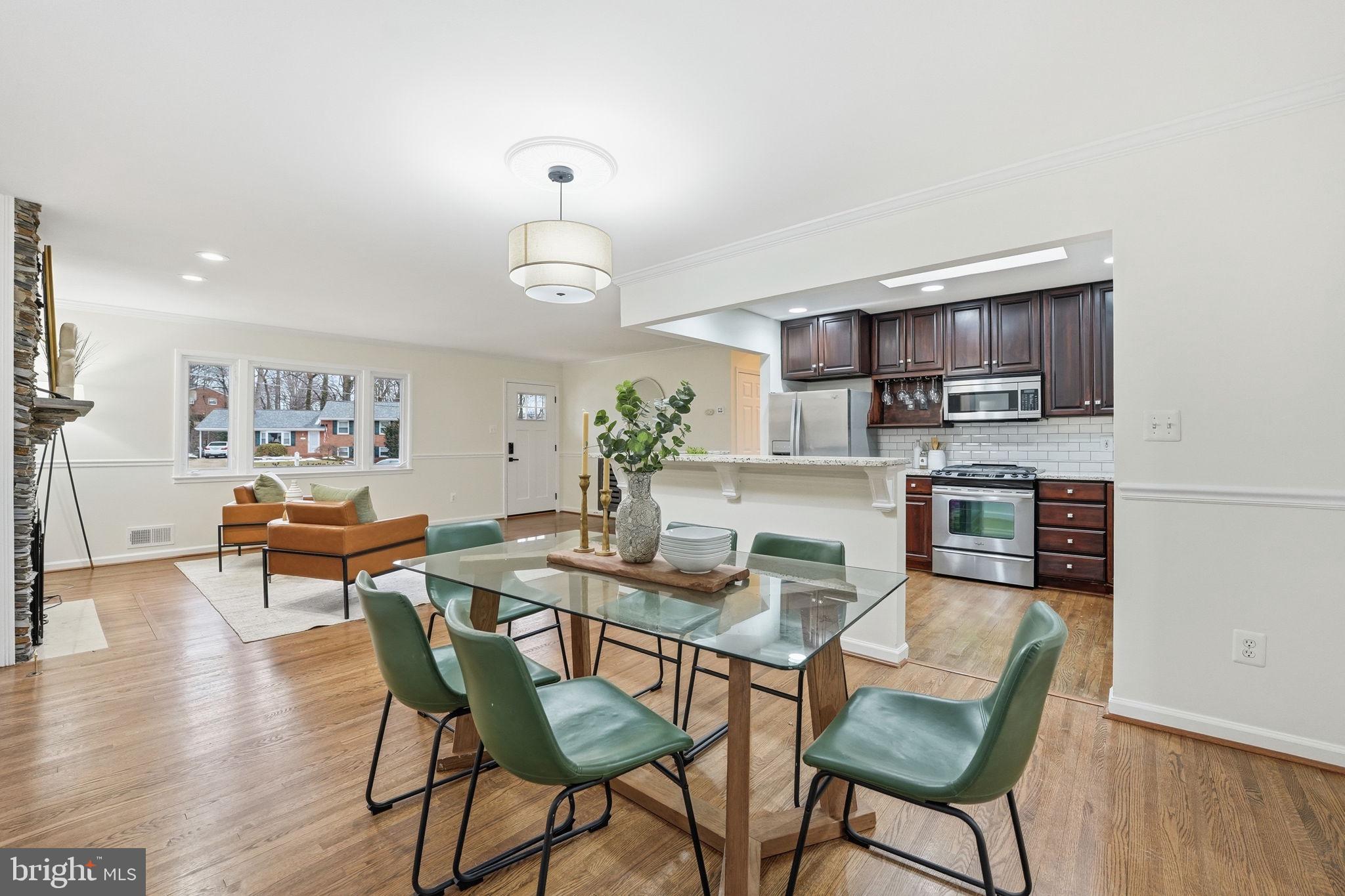 NORTH SPRINGFIELD - Residential