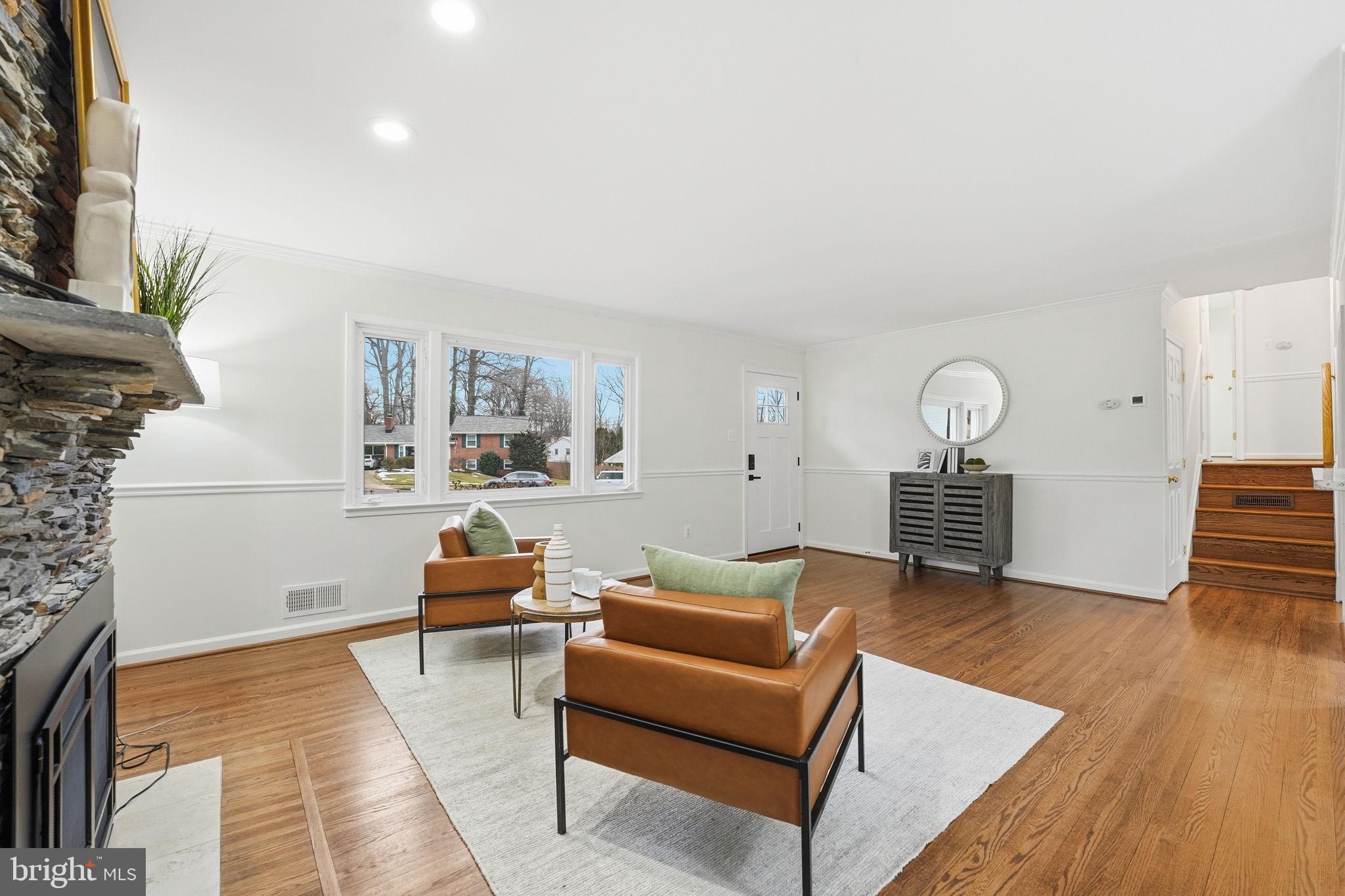 NORTH SPRINGFIELD - Residential