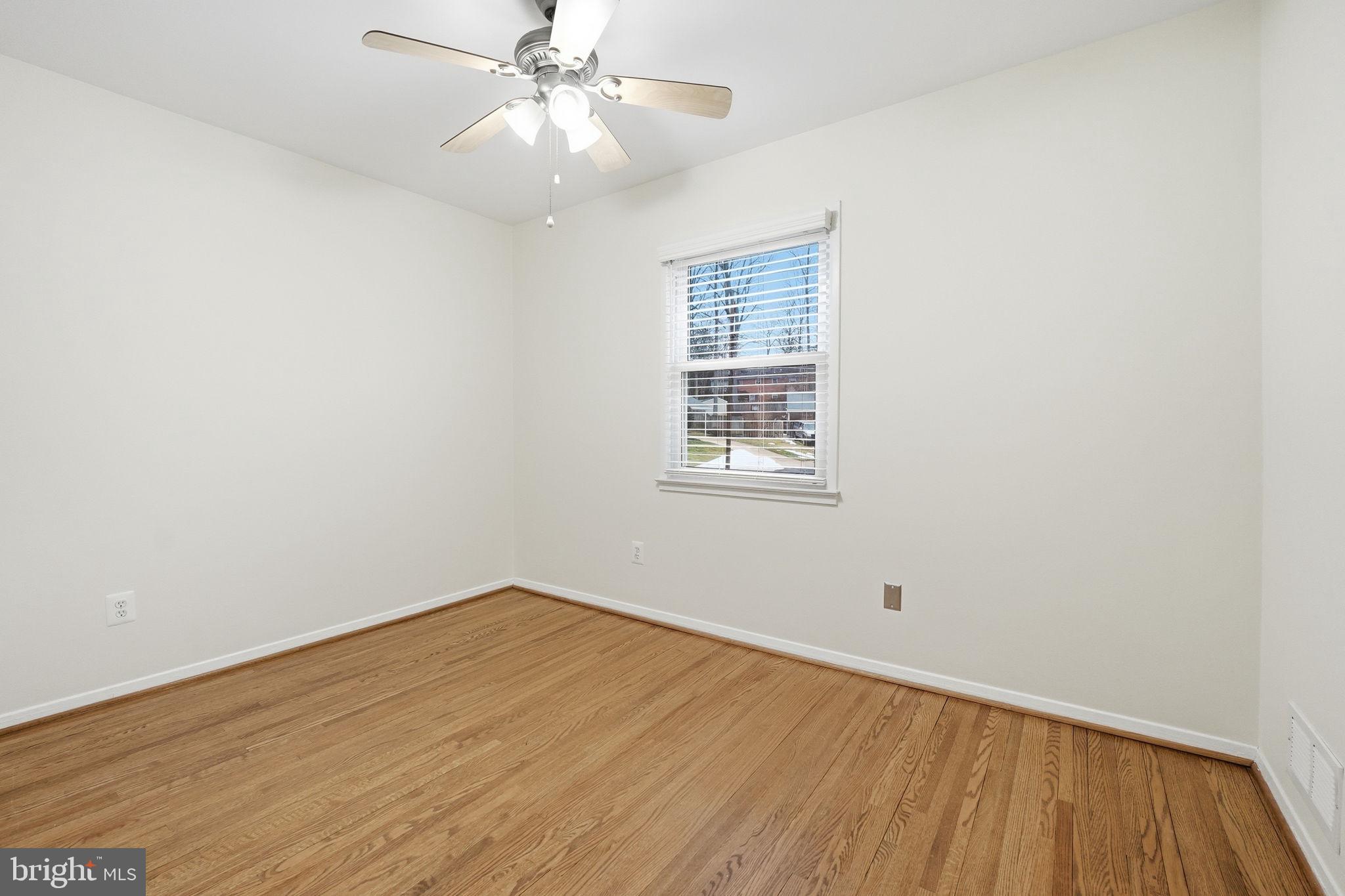 NORTH SPRINGFIELD - Residential