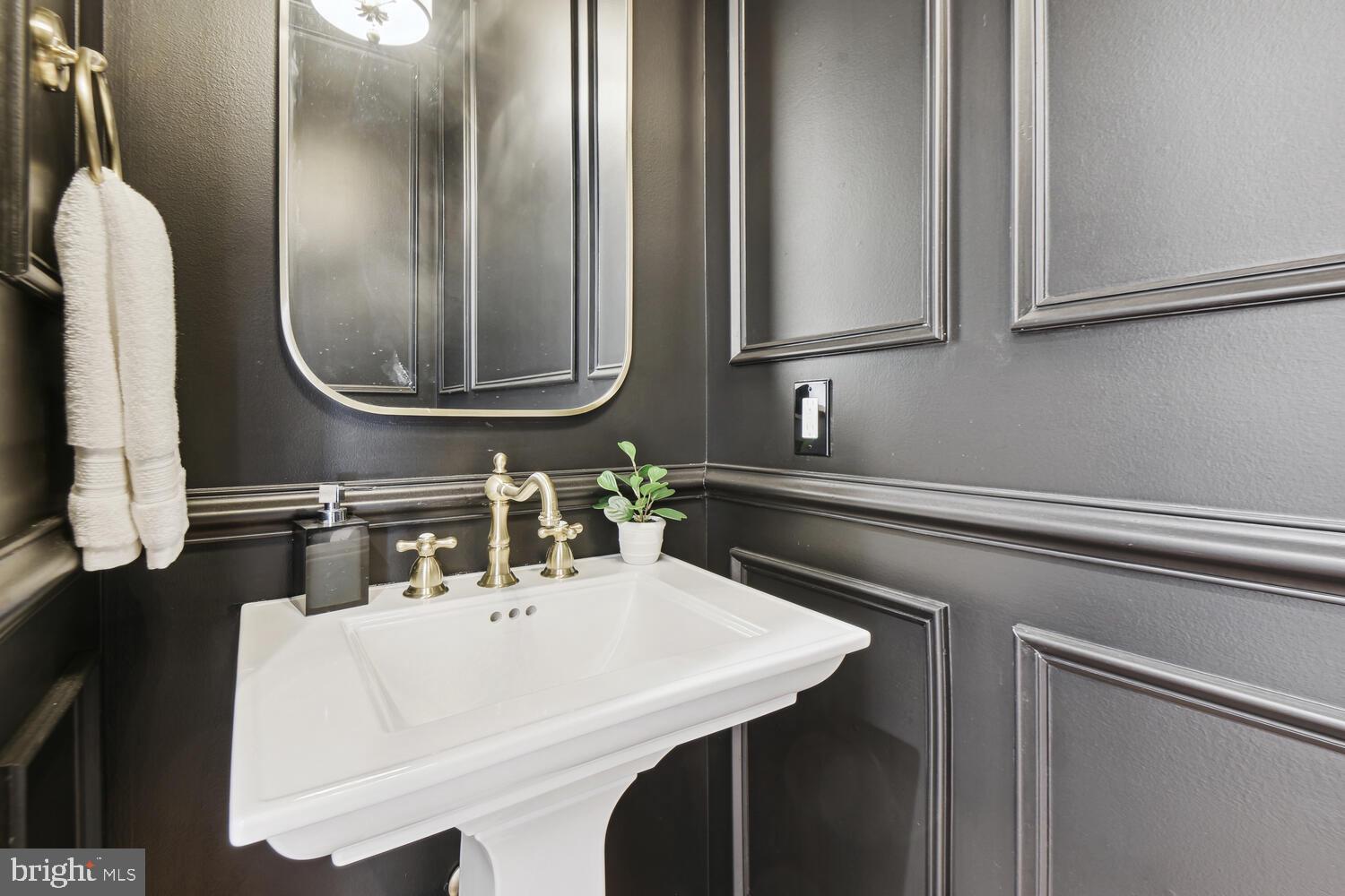 MUNSONS ADDITION - Residential