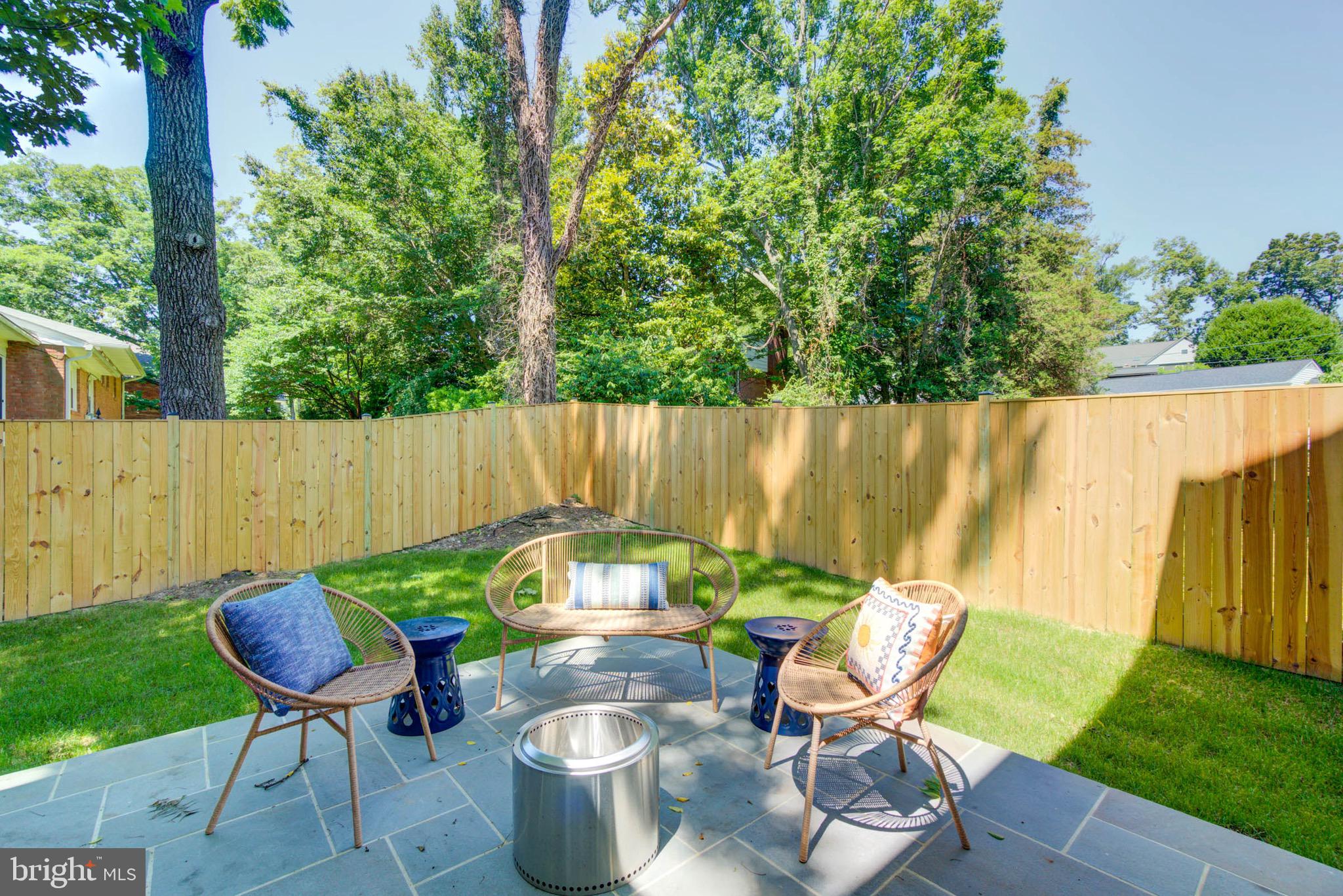 MUNSONS ADDITION - Residential