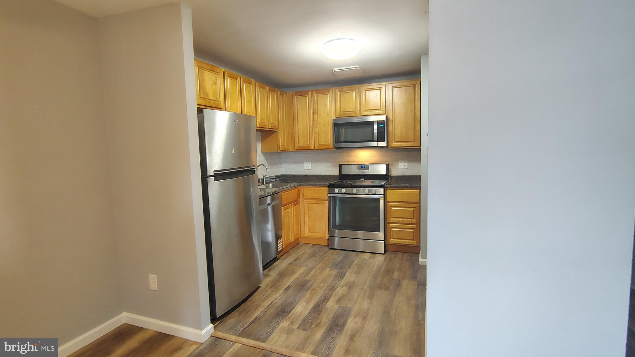 2817 SAXTON ROAD 2ND FLOOR