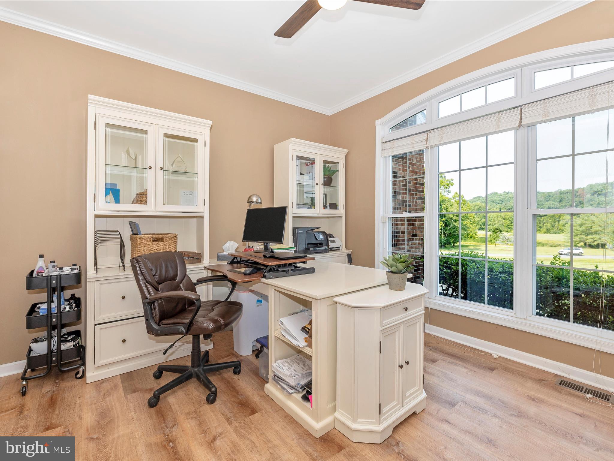 RIVER DOWNS - Residential