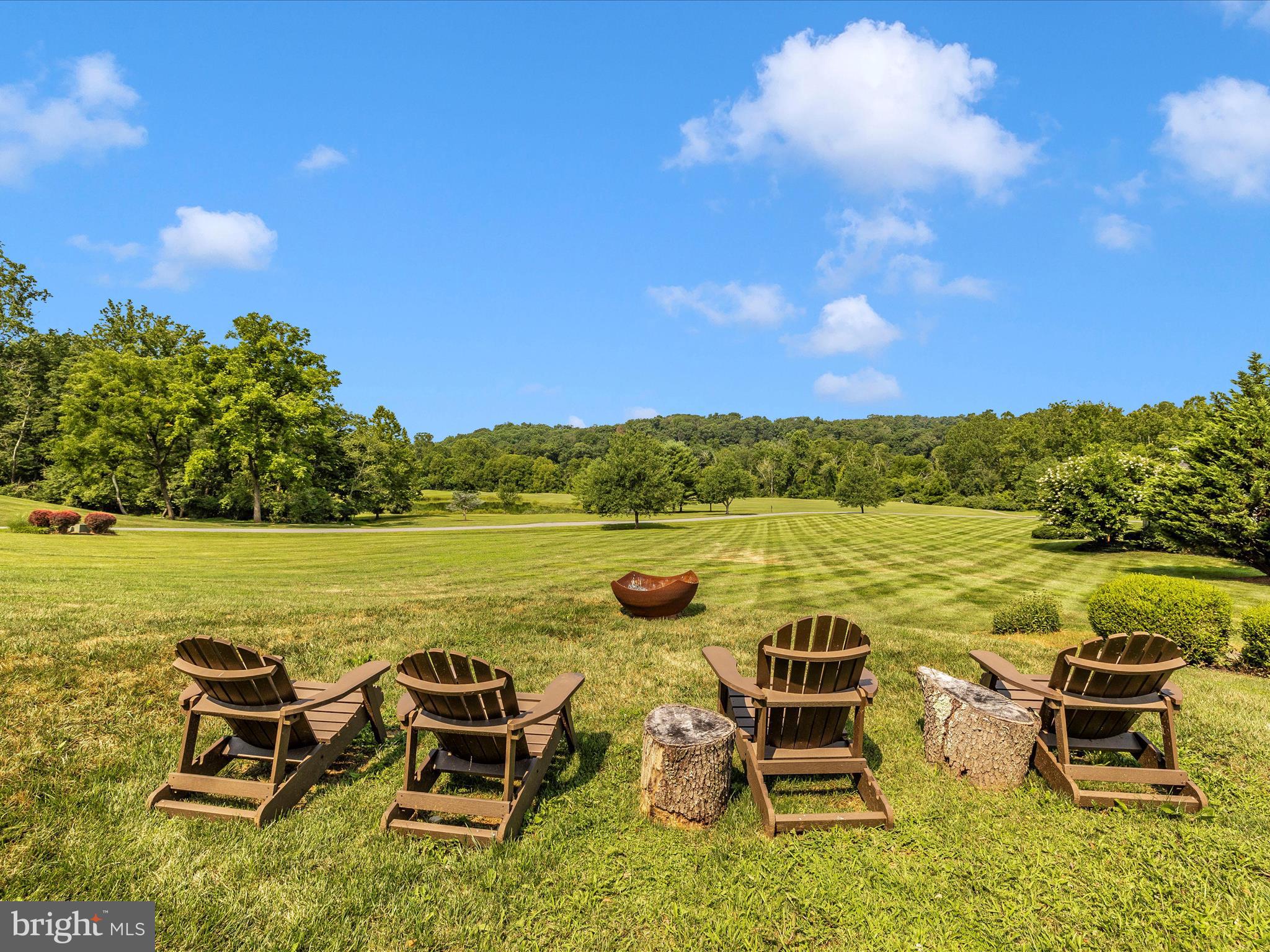 RIVER DOWNS - Residential