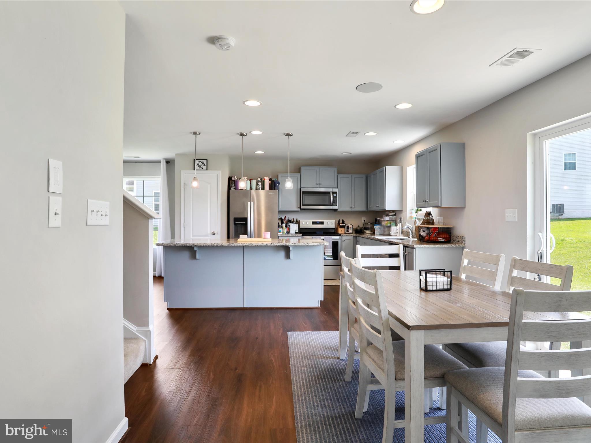 MORNING DOVE ESTATES - Residential