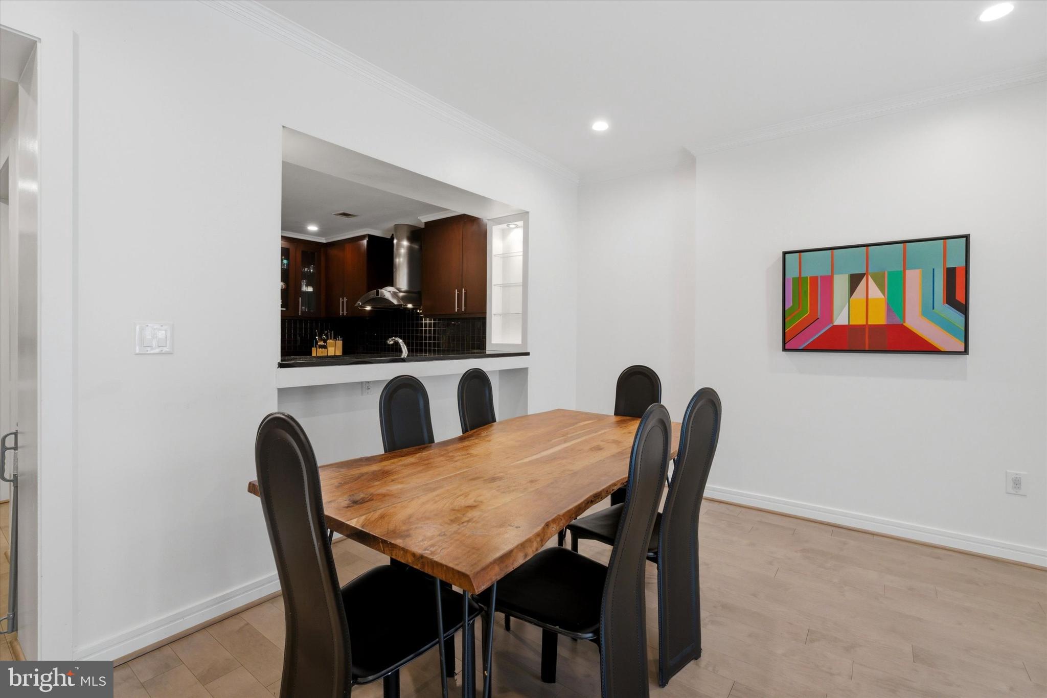 CORINTHIAN - Residential