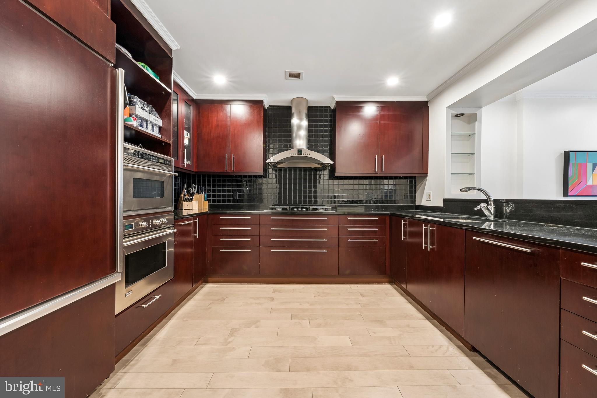 CORINTHIAN - Residential