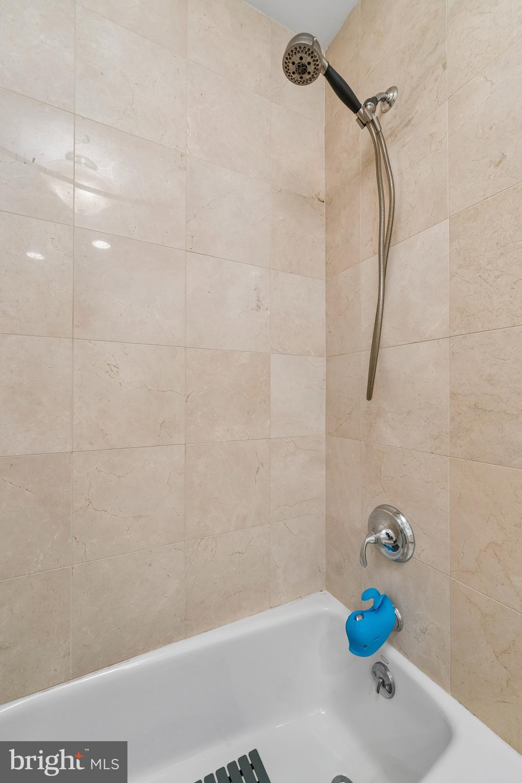 CORINTHIAN - Residential