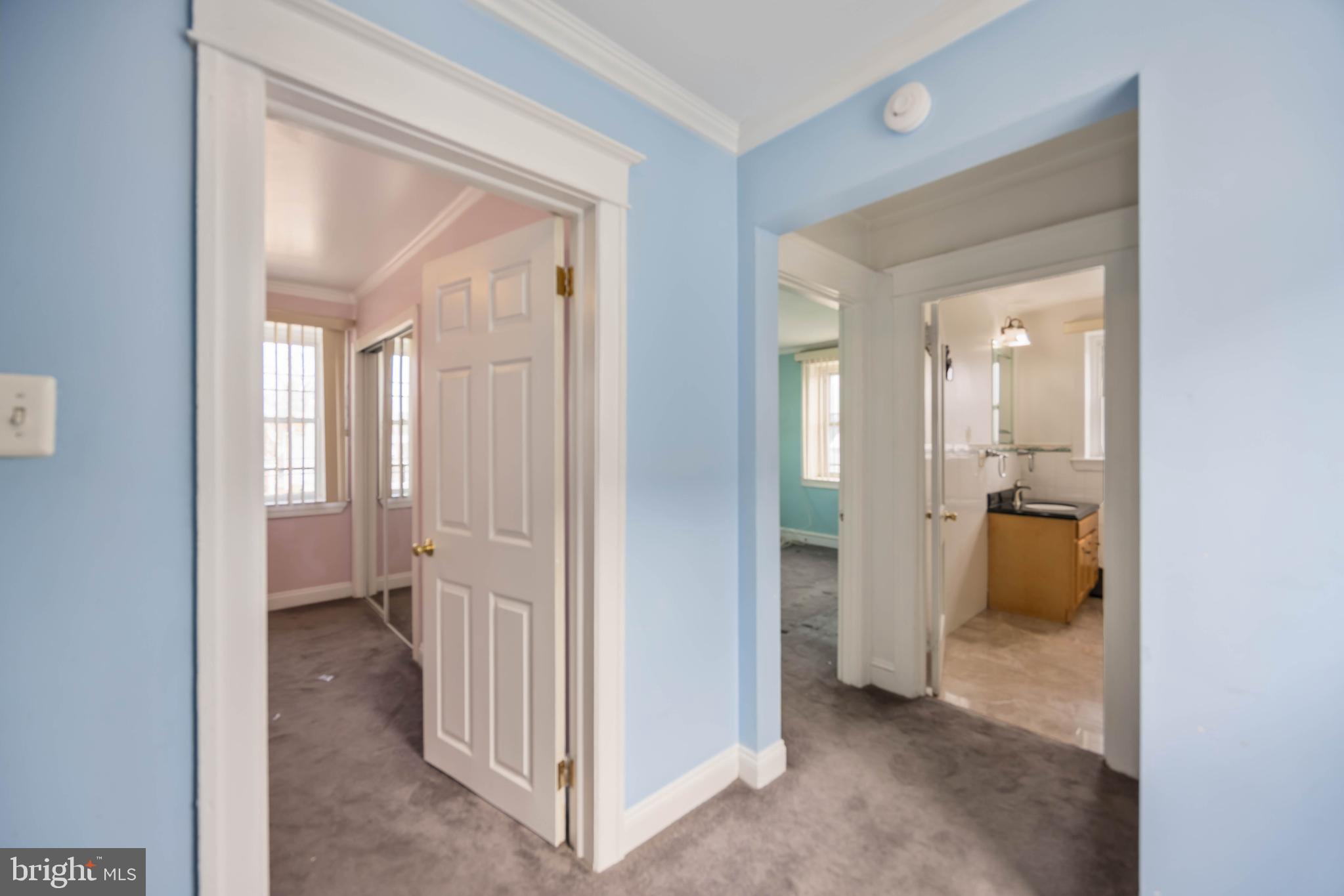 BEVERLY HILLS - Residential