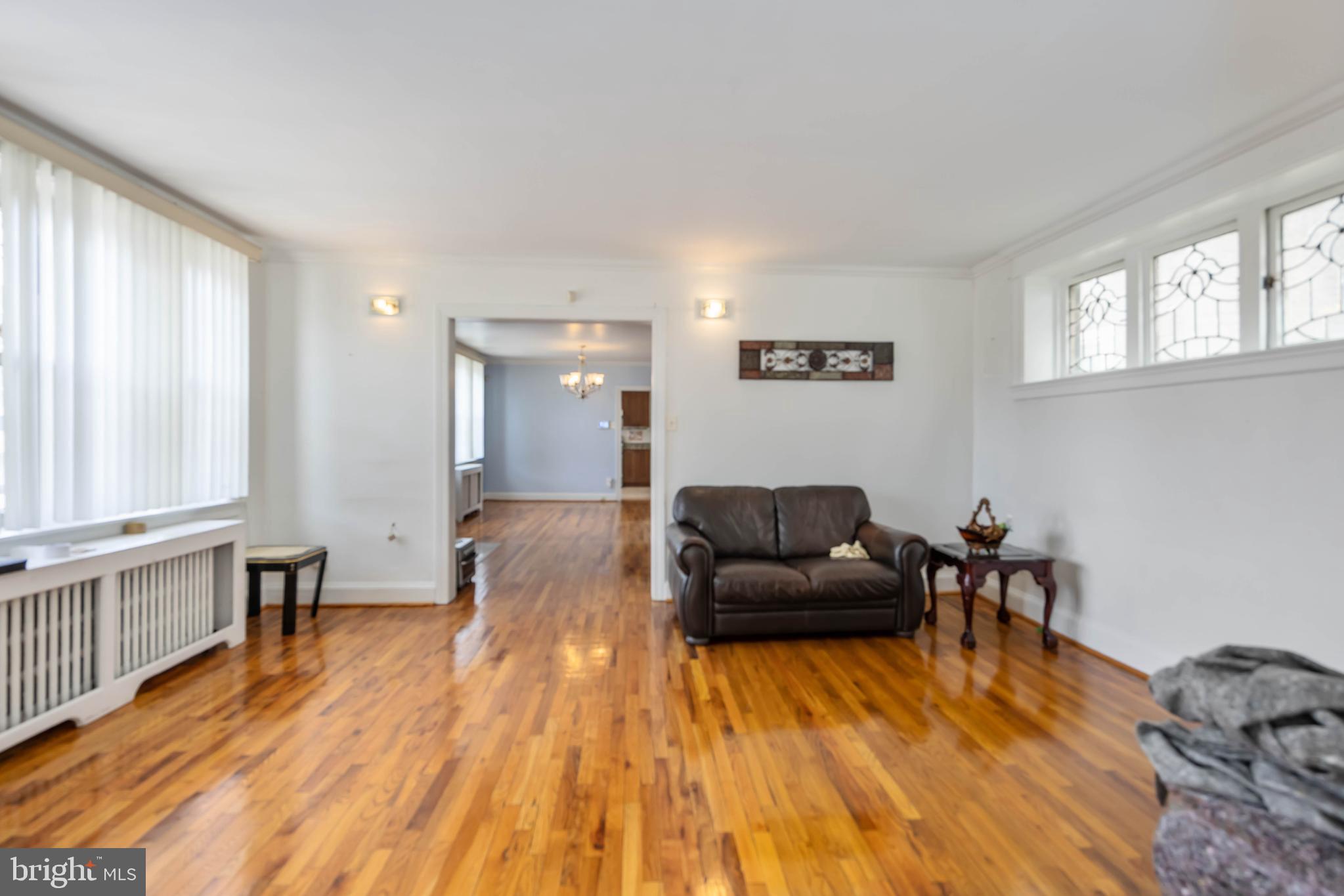 BEVERLY HILLS - Residential