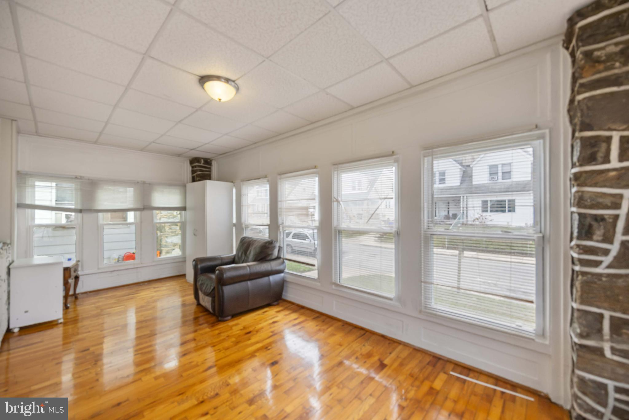 BEVERLY HILLS - Residential