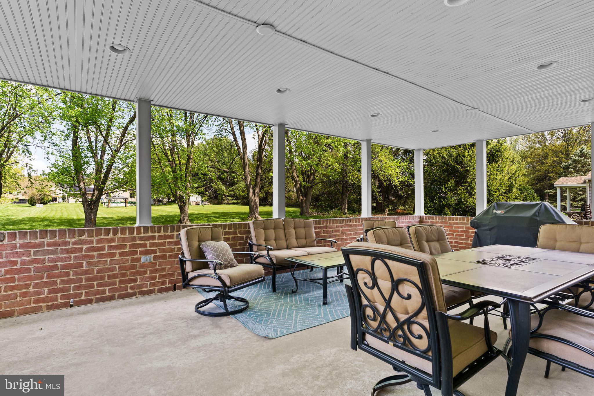 KINGSWOOD - Residential