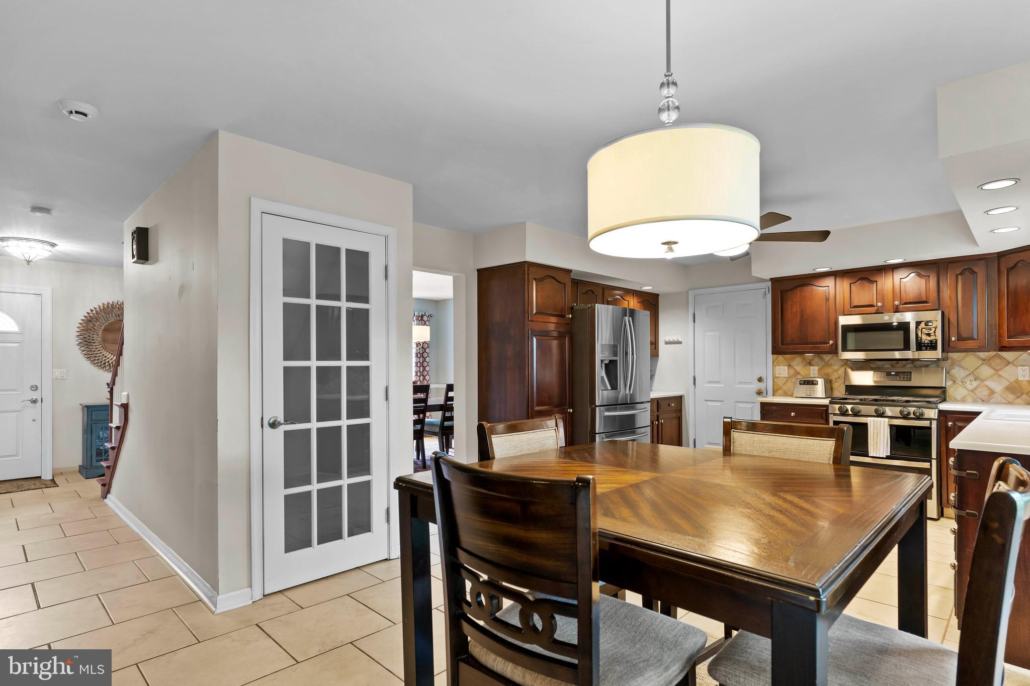 KINGSWOOD - Residential