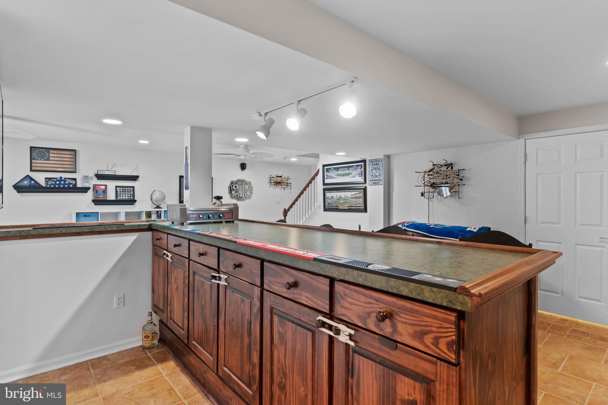 KINGSWOOD - Residential