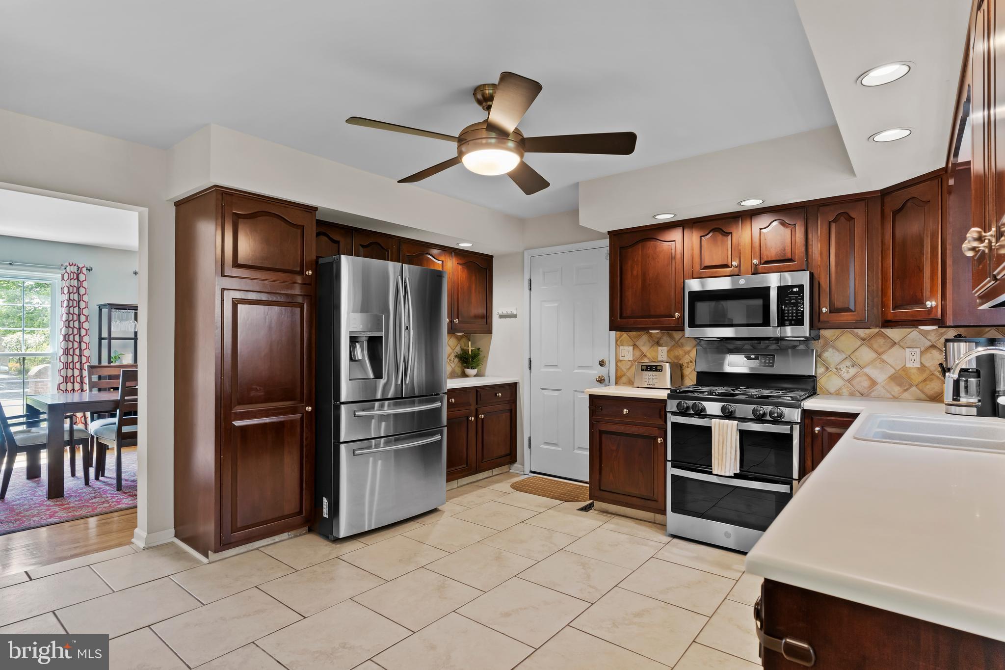 KINGSWOOD - Residential